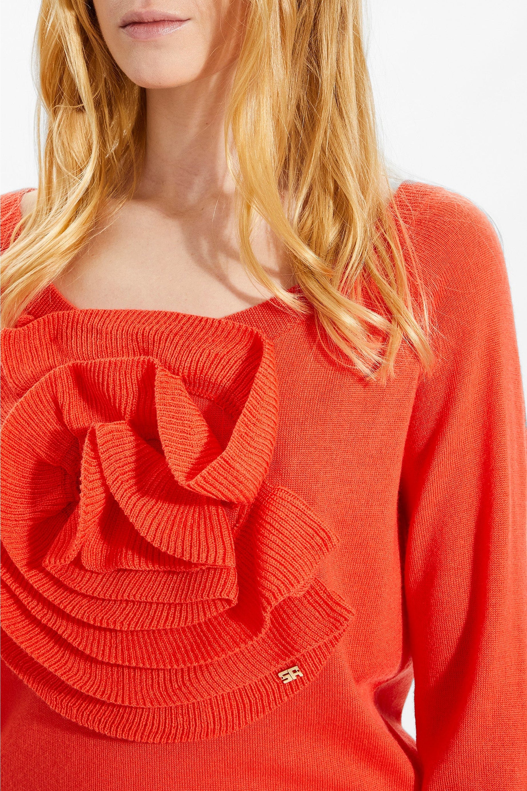 Pull motifs fleurs en laine - Corail