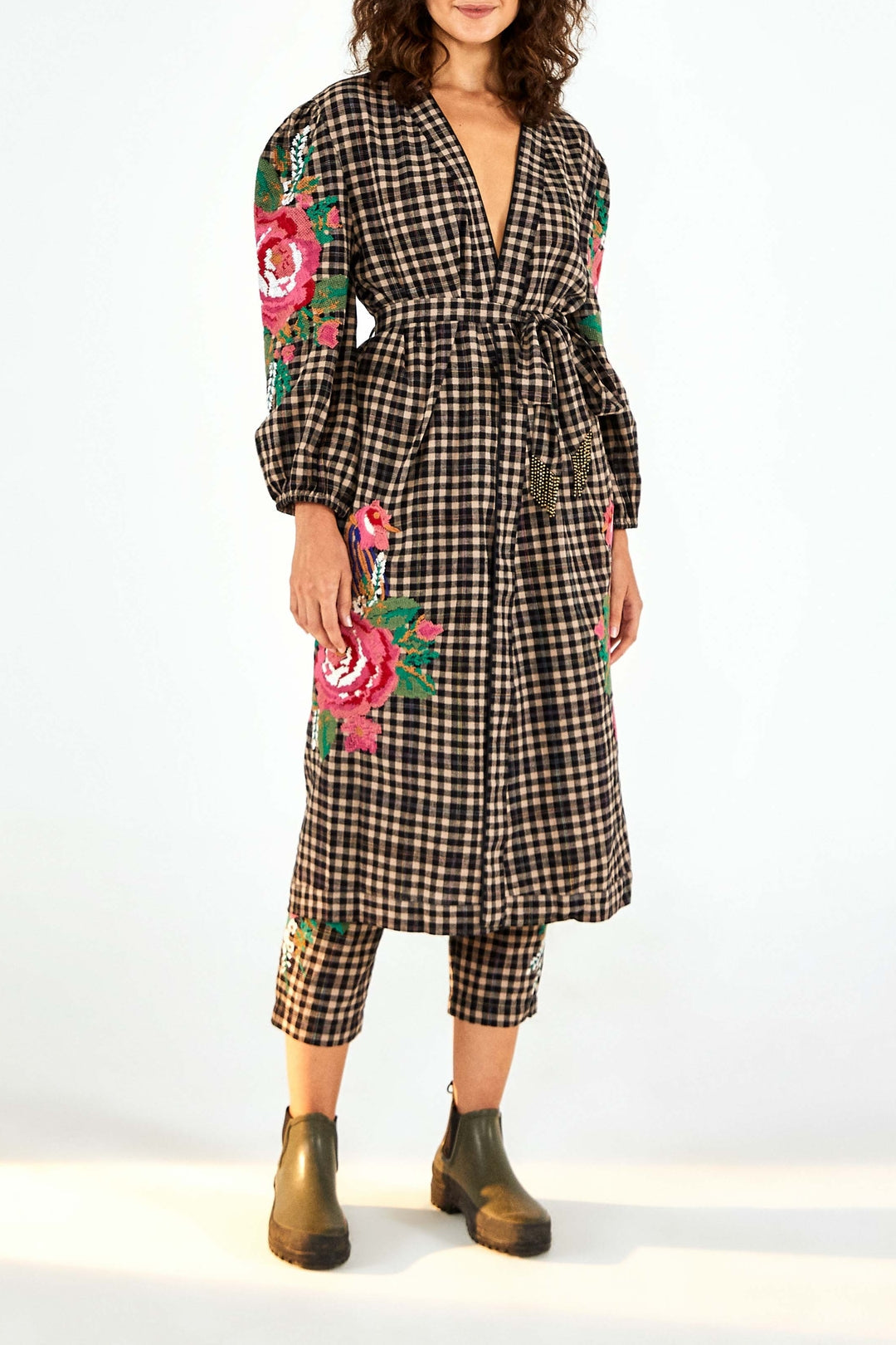Kimono brodé au point de croix Coq en lin mélangé - Noir
