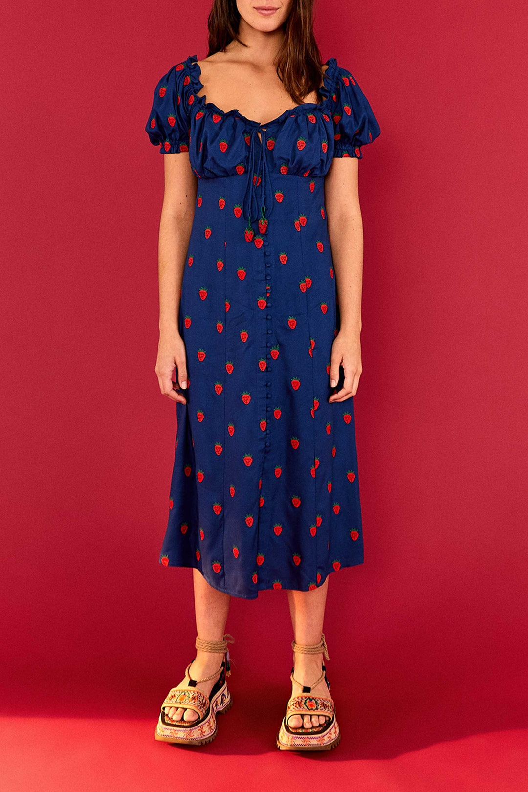 Robe midi à motif de fraises au point de croix - Bleu
