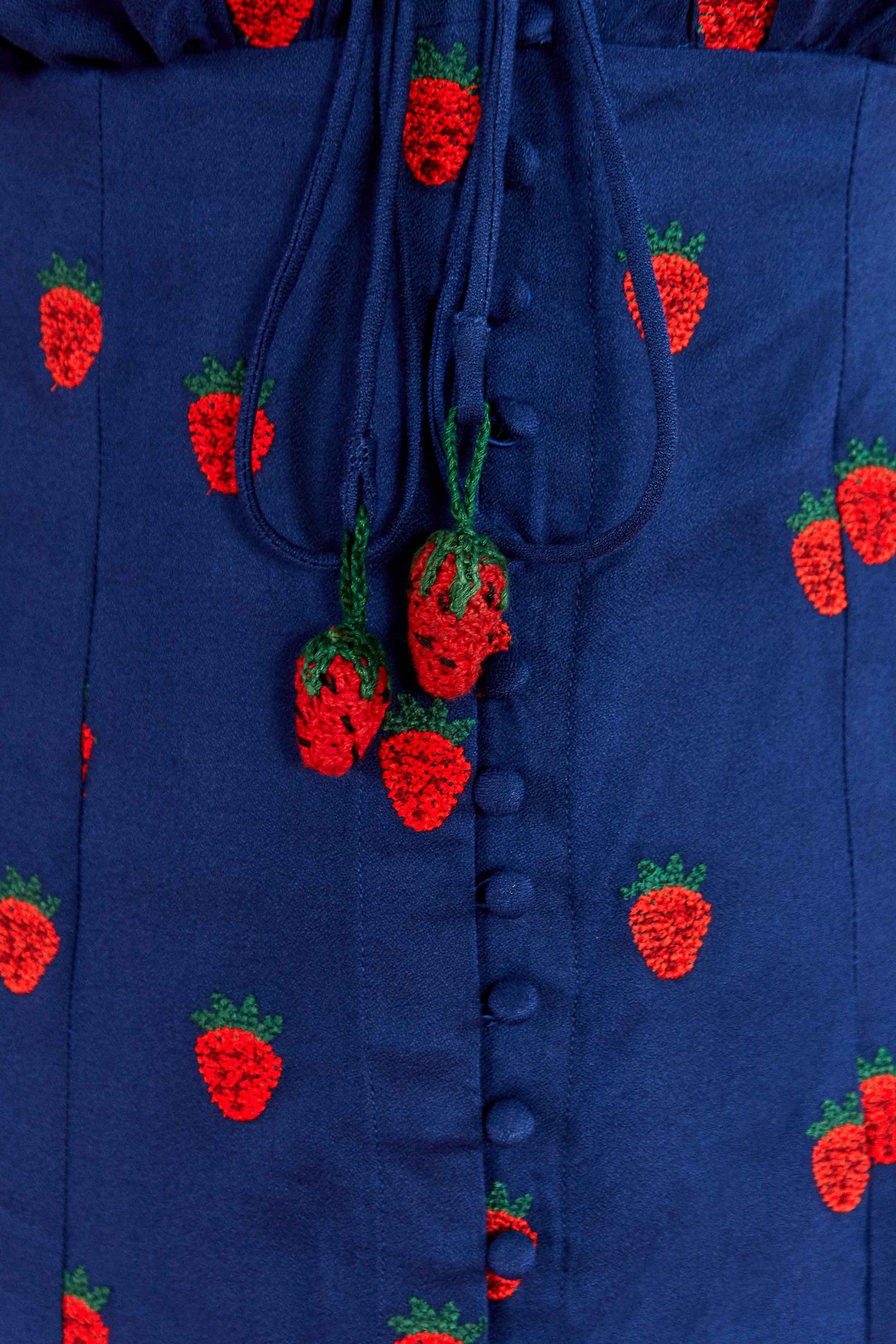 Robe midi à motif de fraises au point de croix - Bleu