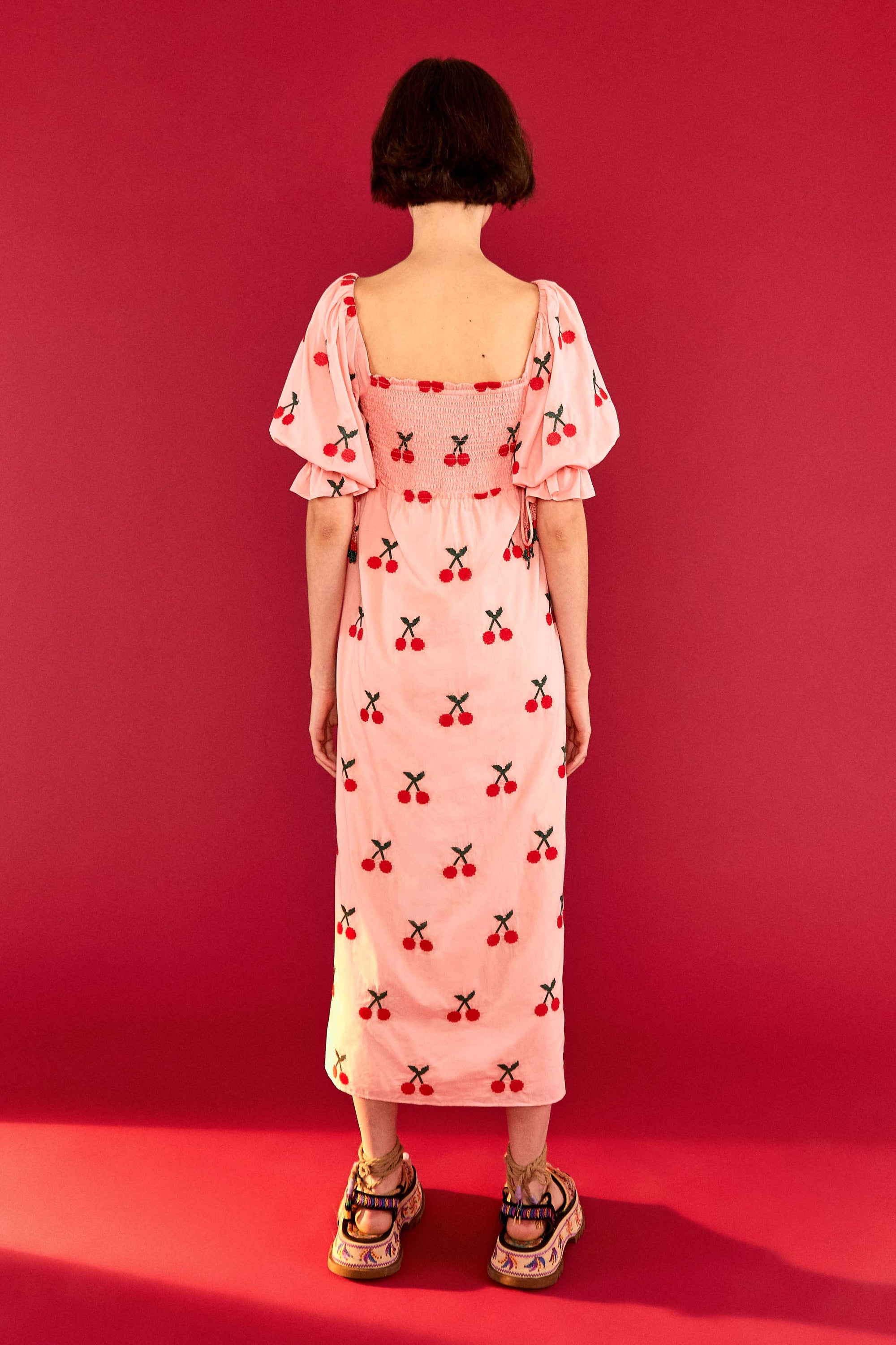Robe midi à motif de cerises au point de croix en coton - Rose