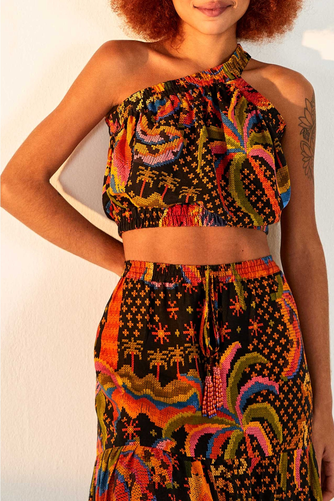 Top court Macaw Island en lin - Multicolore