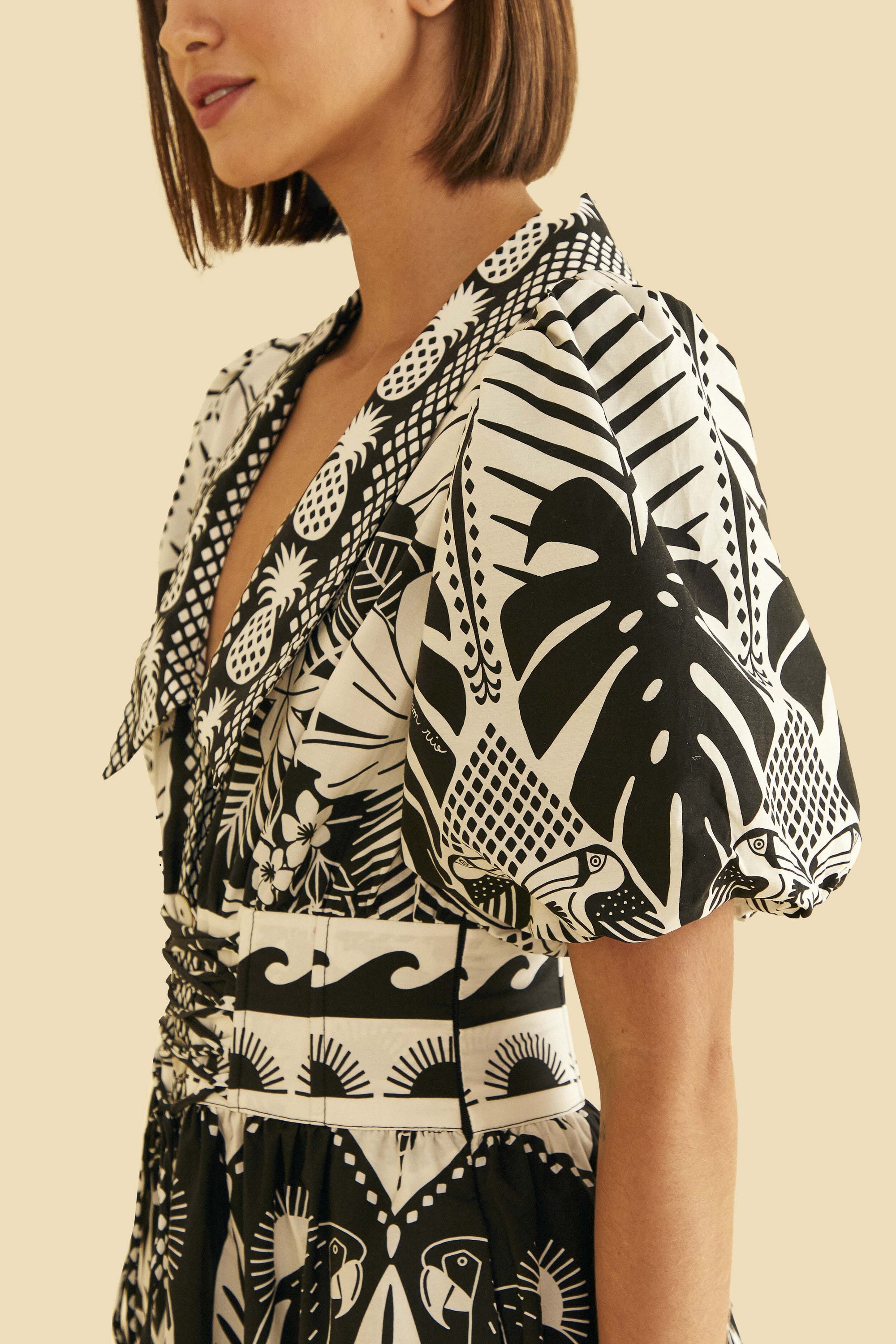 Robe midi Macaw Elegance en coton - Noir