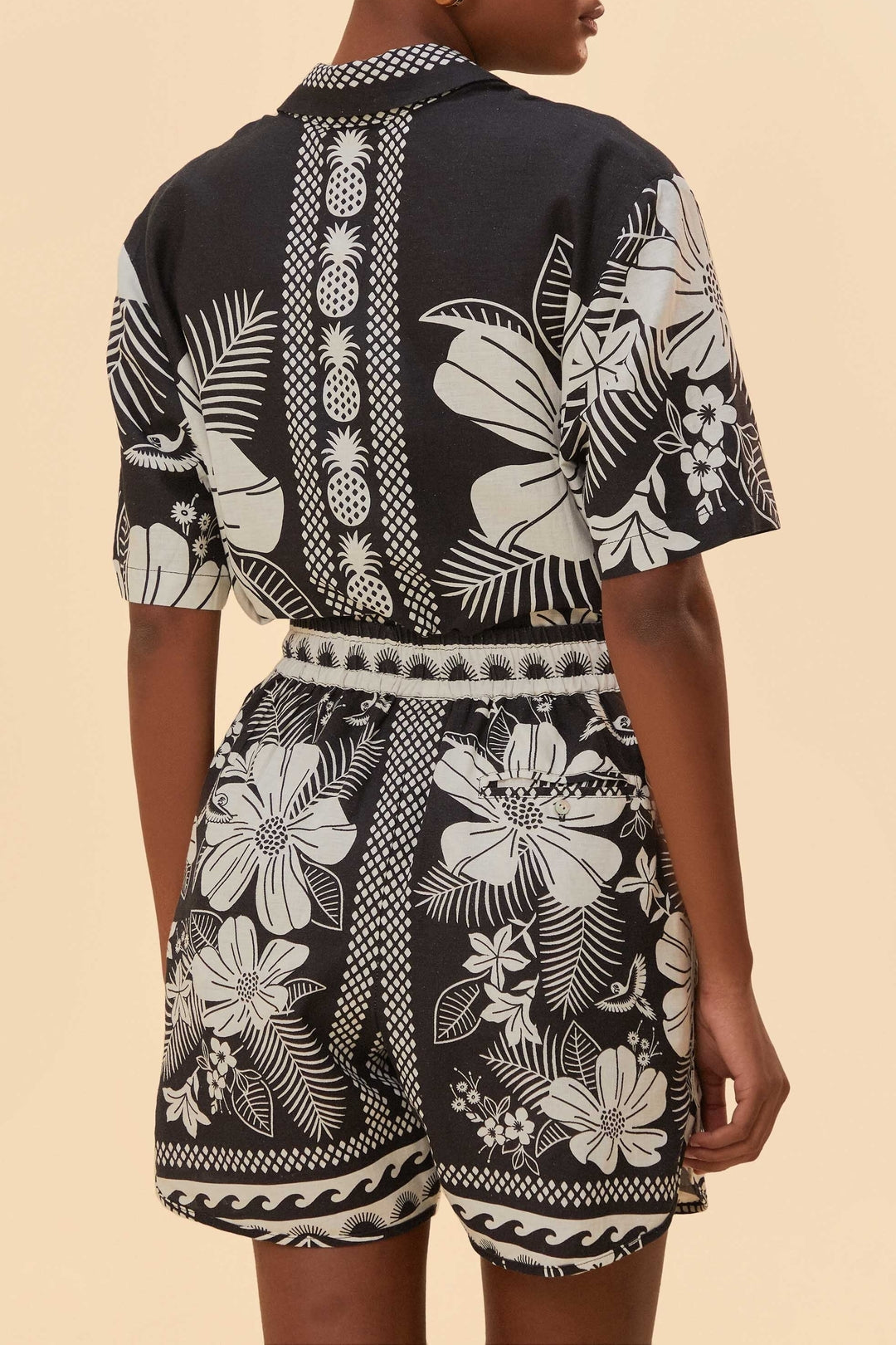 Short Macaw Elegance en lin - Noir