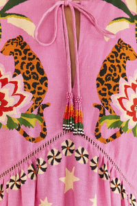 Robe courte Leopard Forest en lin - Rose