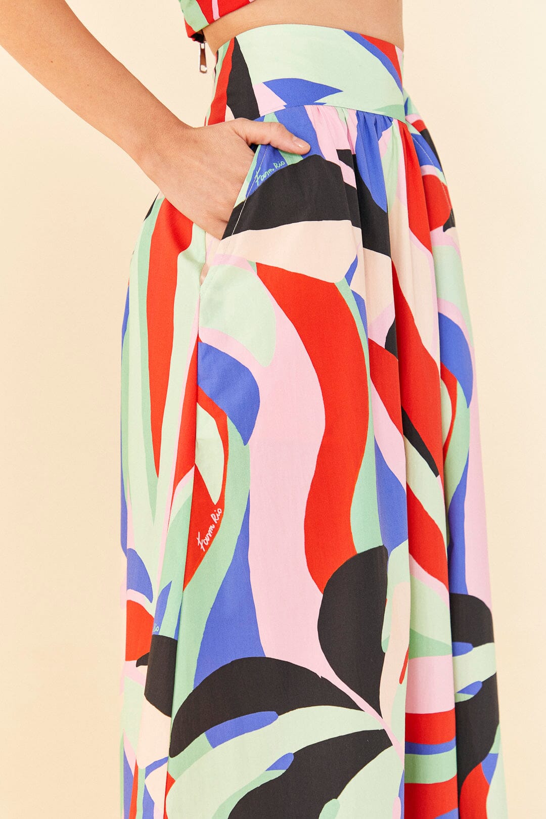 Jupe midi Colorful Monstera en coton - Rose