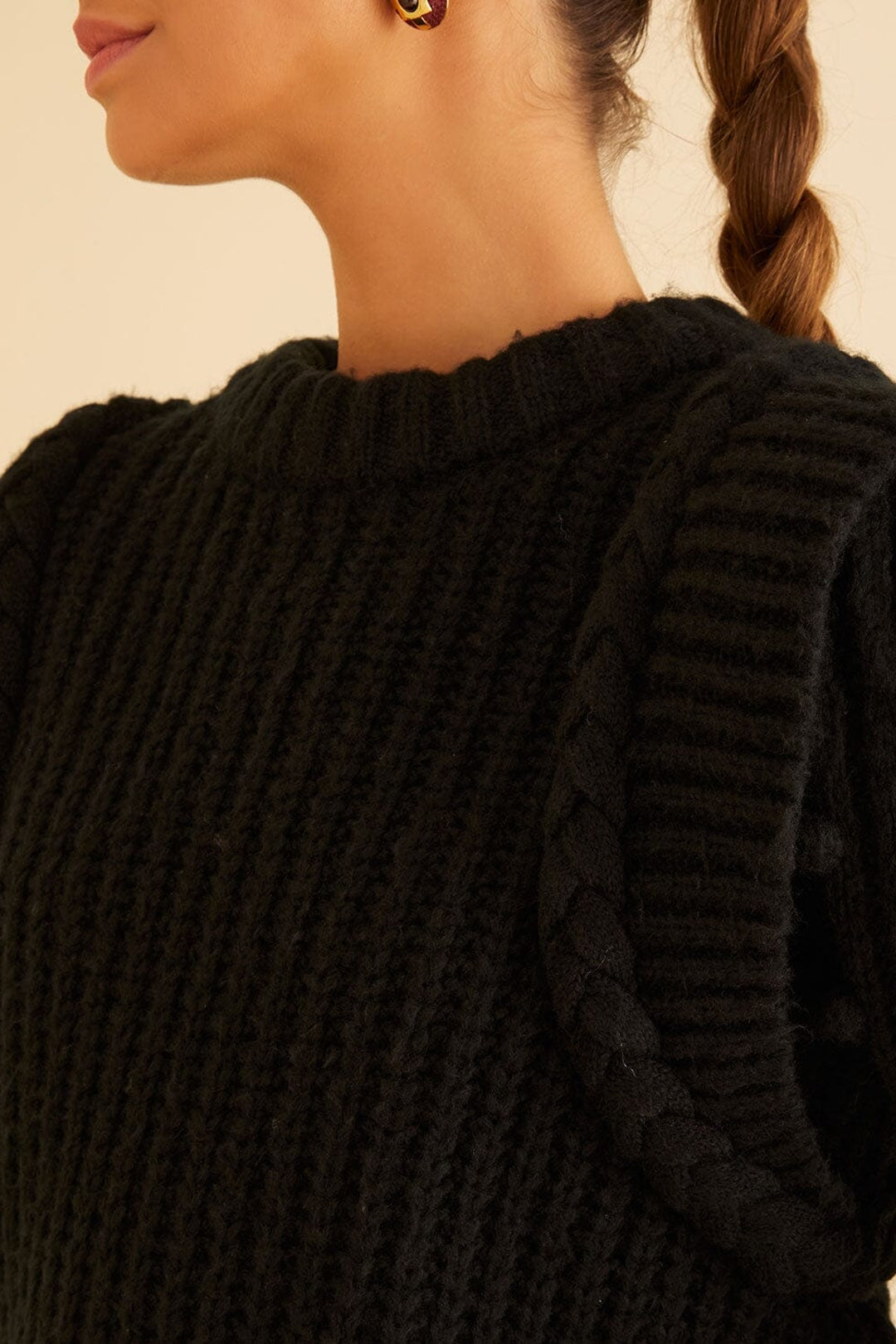 Pull tressé à manches bouffantes - Noir