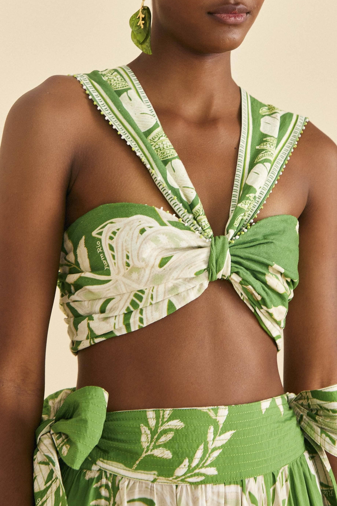 Top court Monstera en dentelle en lin - Vert