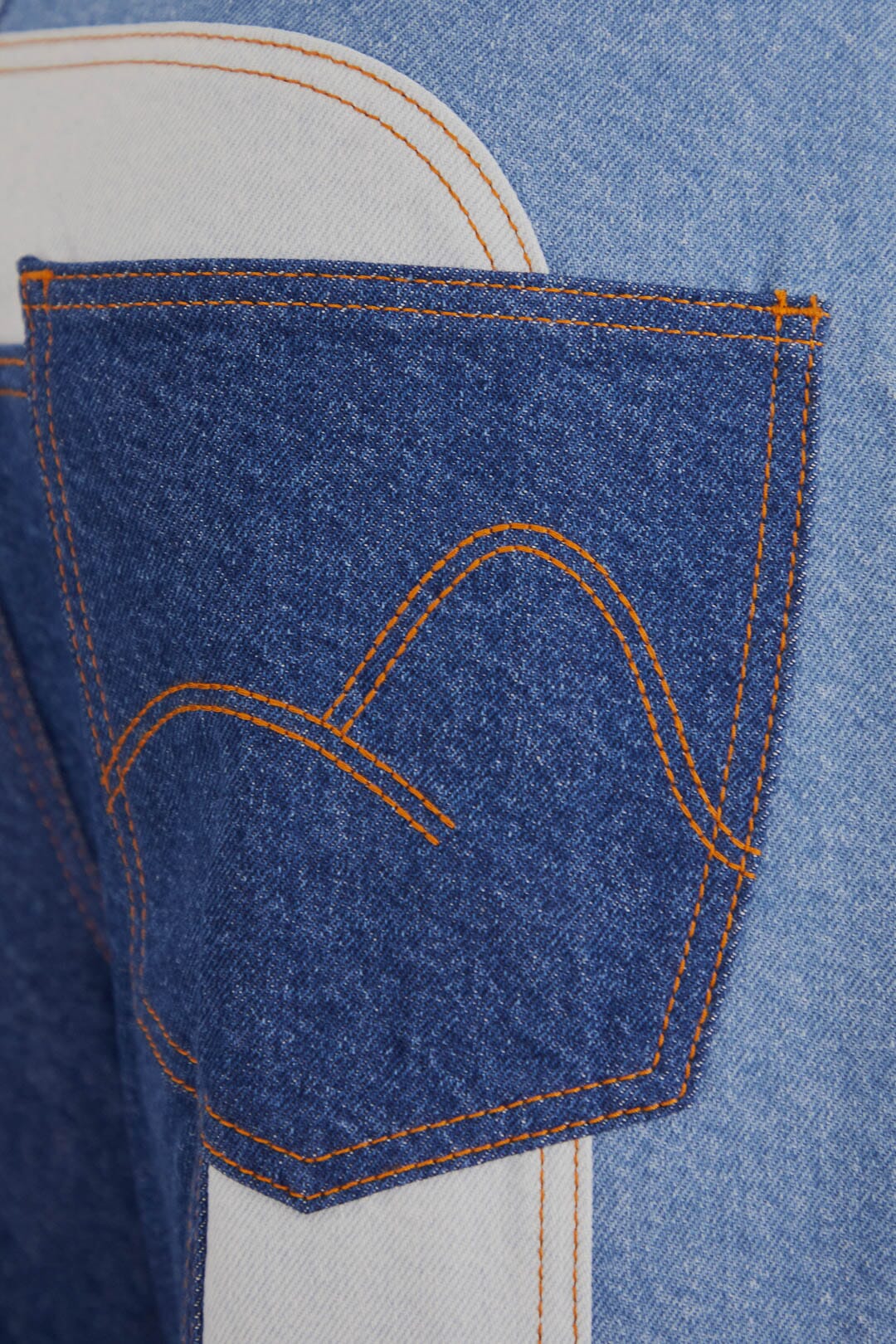 Pantalon large en denim patchwork en coton - Bleu