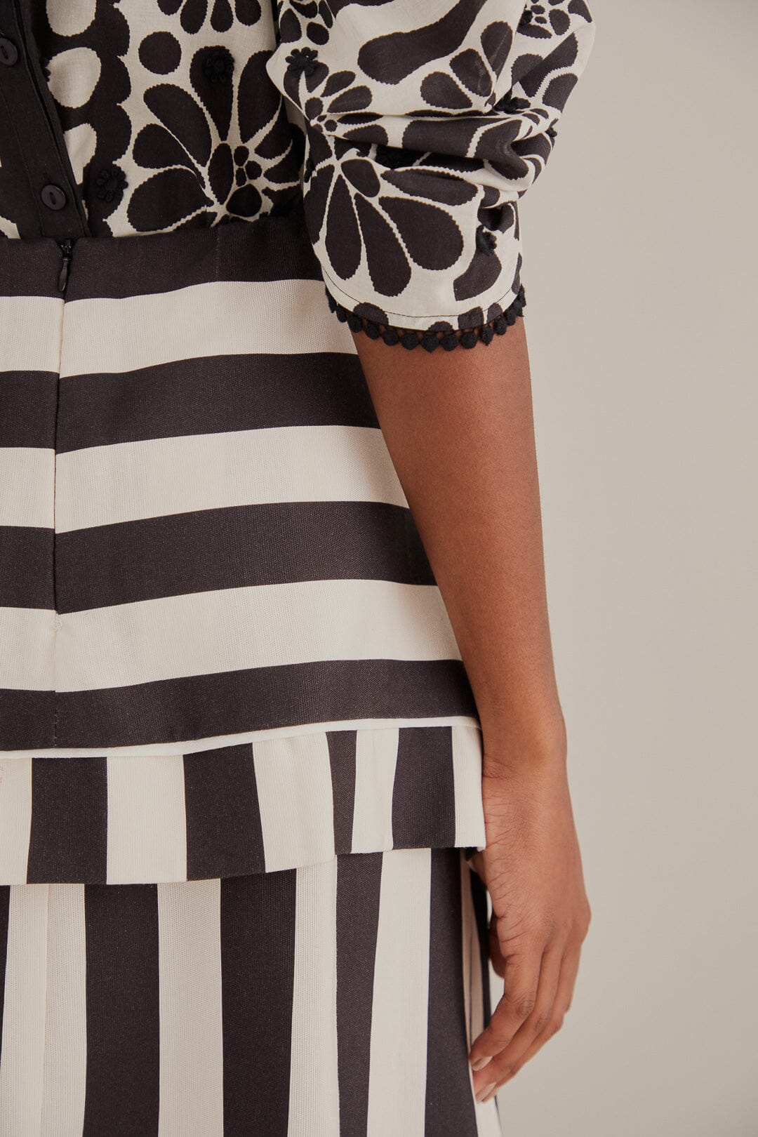 Jupe midi à rayures en coton - Noir