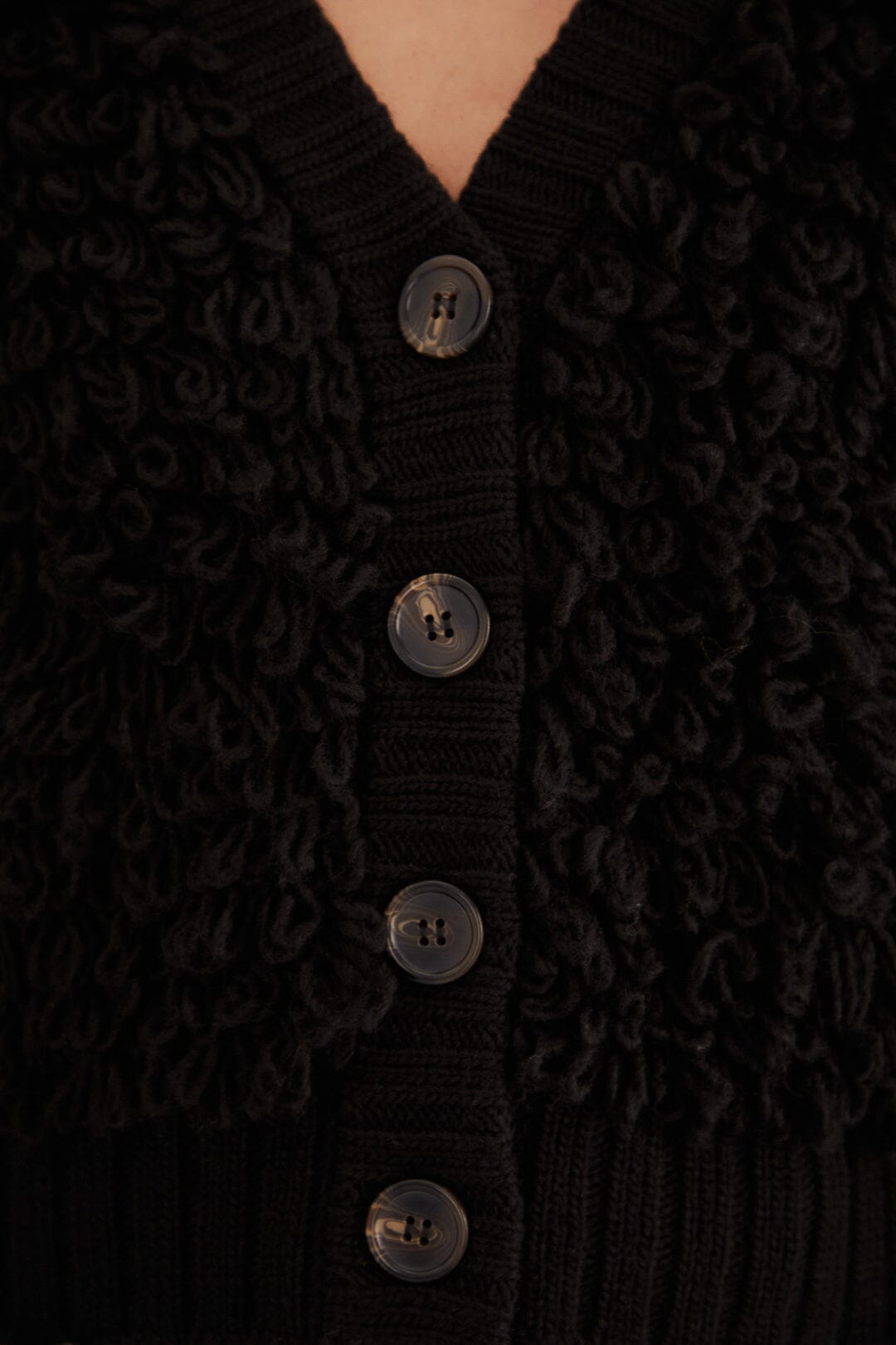 Cardigan à col V texturé en laine mélangée - Noir