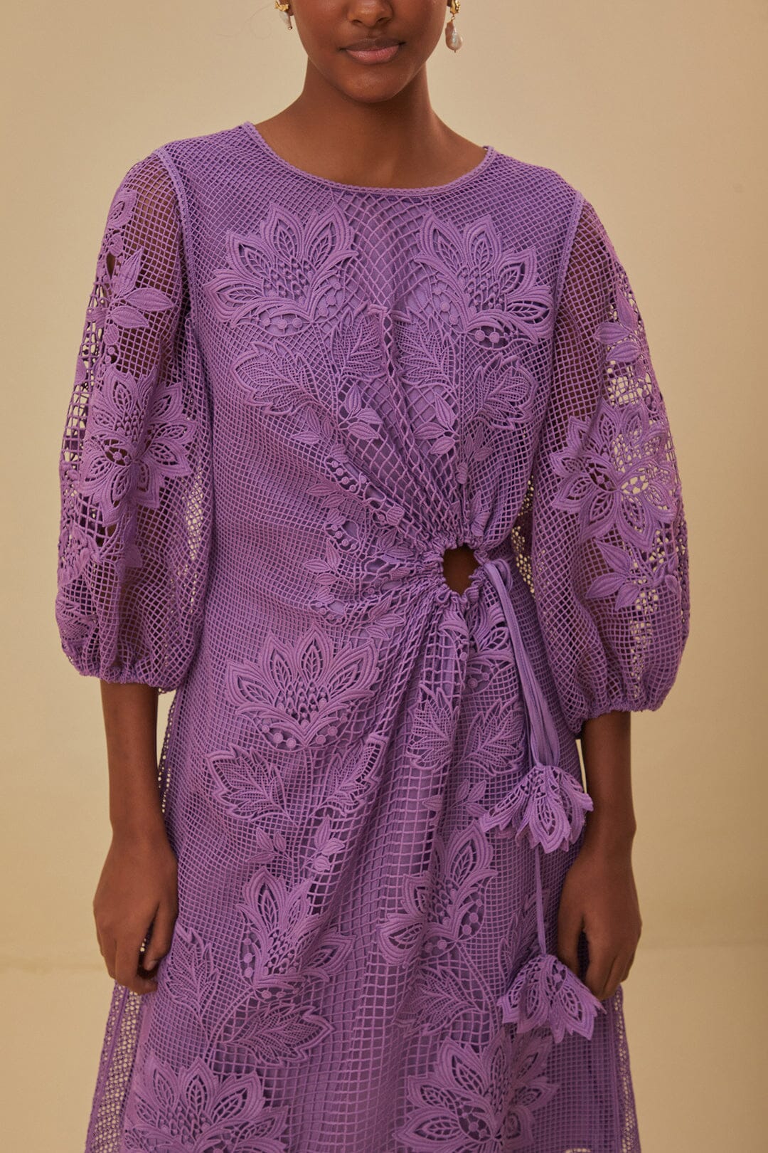 Robe longue en dentelle ajourée - Violet