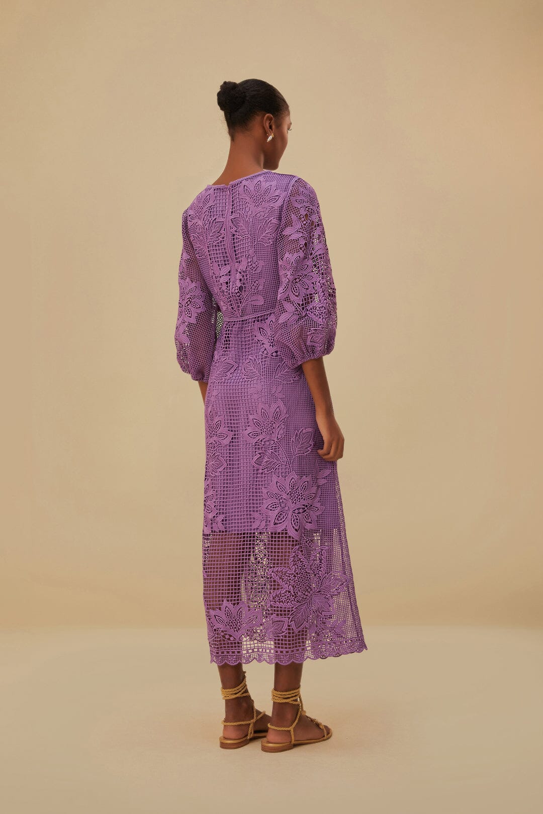 Robe longue en dentelle ajourée - Violet
