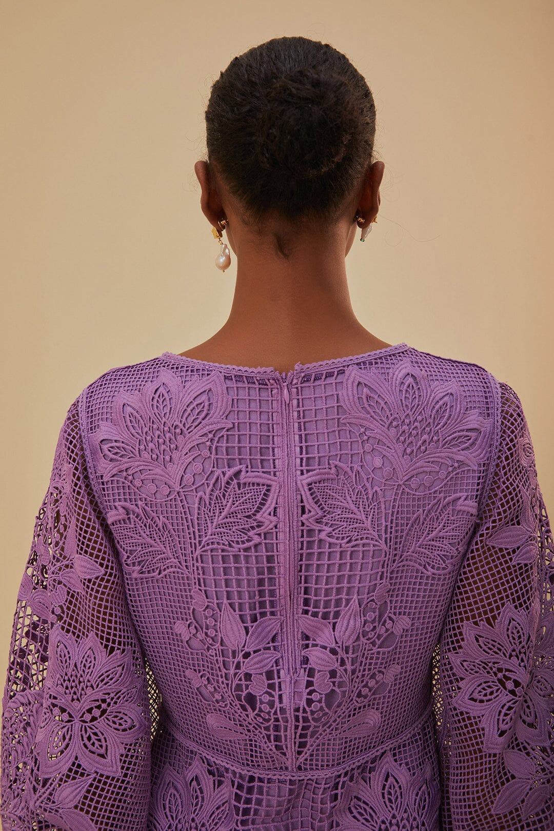 Robe longue en dentelle ajourée - Violet