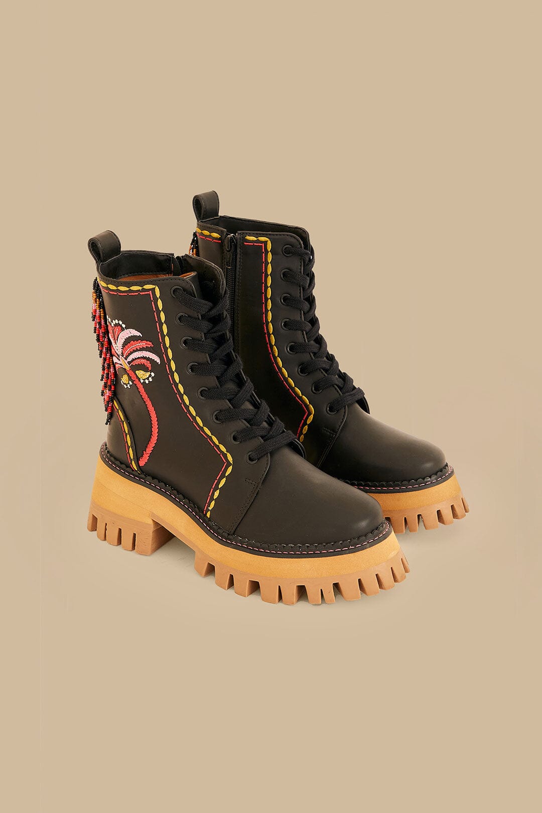Bottes mi-hautes brodées - Noir