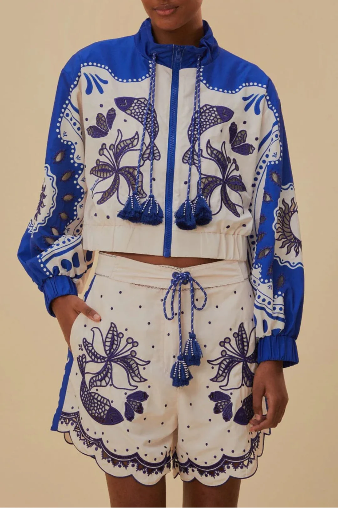 Short brodé artisanal - Bleu
