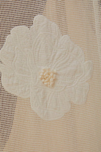 Robe de plage ajourée et fleurie en coton - Blanc