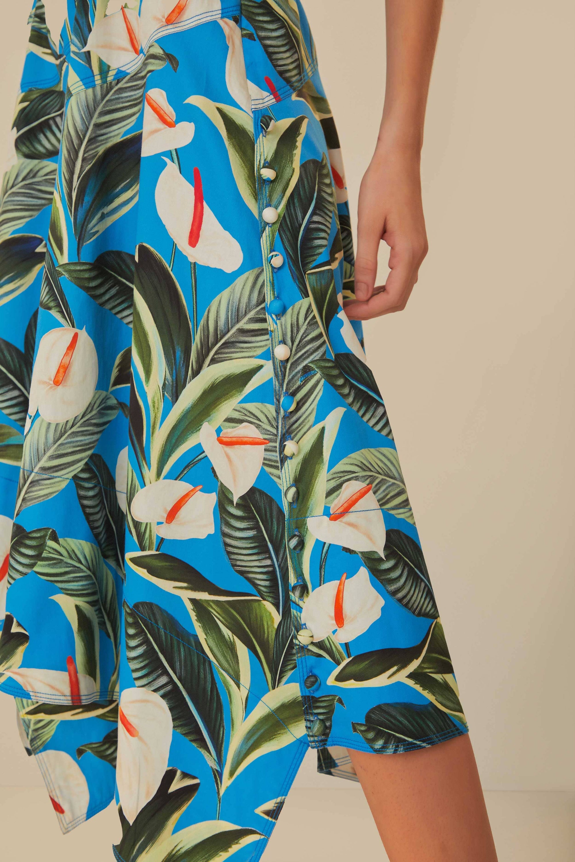 Jupe midi asymétrique Jardin anthurium en coton - Bleu