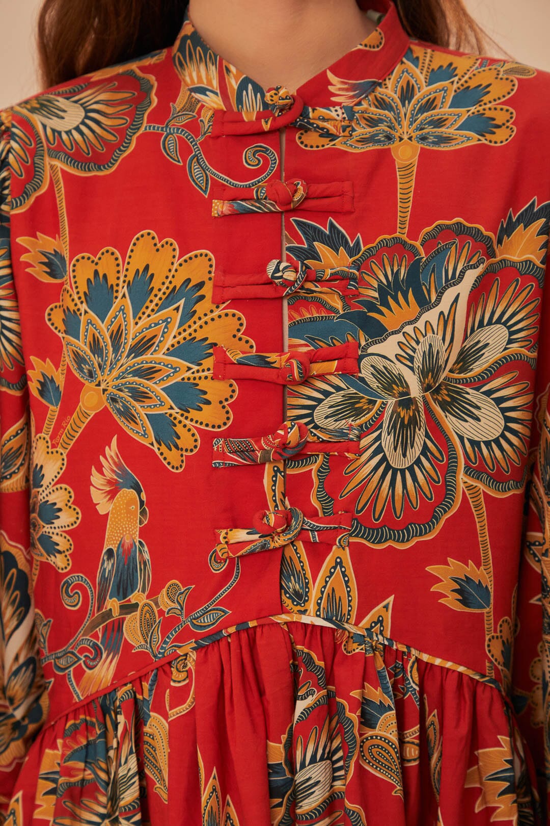 Robe courte à motif floral et manches longues en coton - Rouge