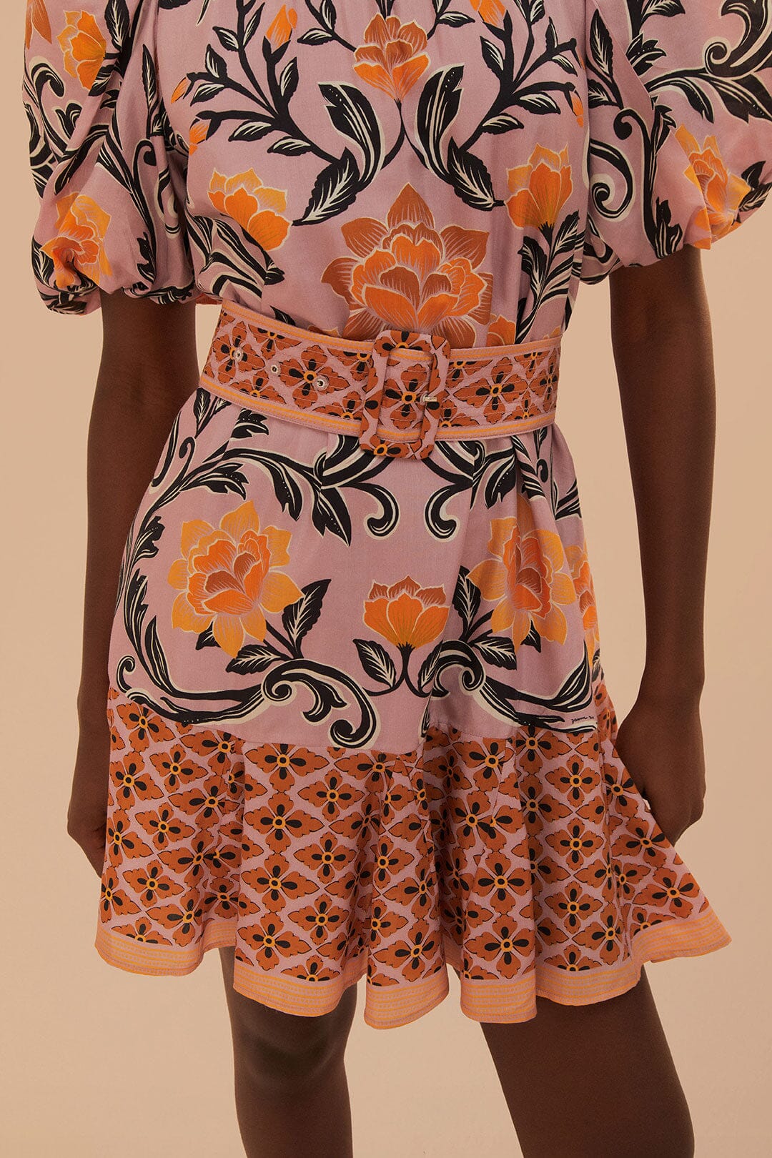 Robe courte Arabesque Floral en coton - Violet