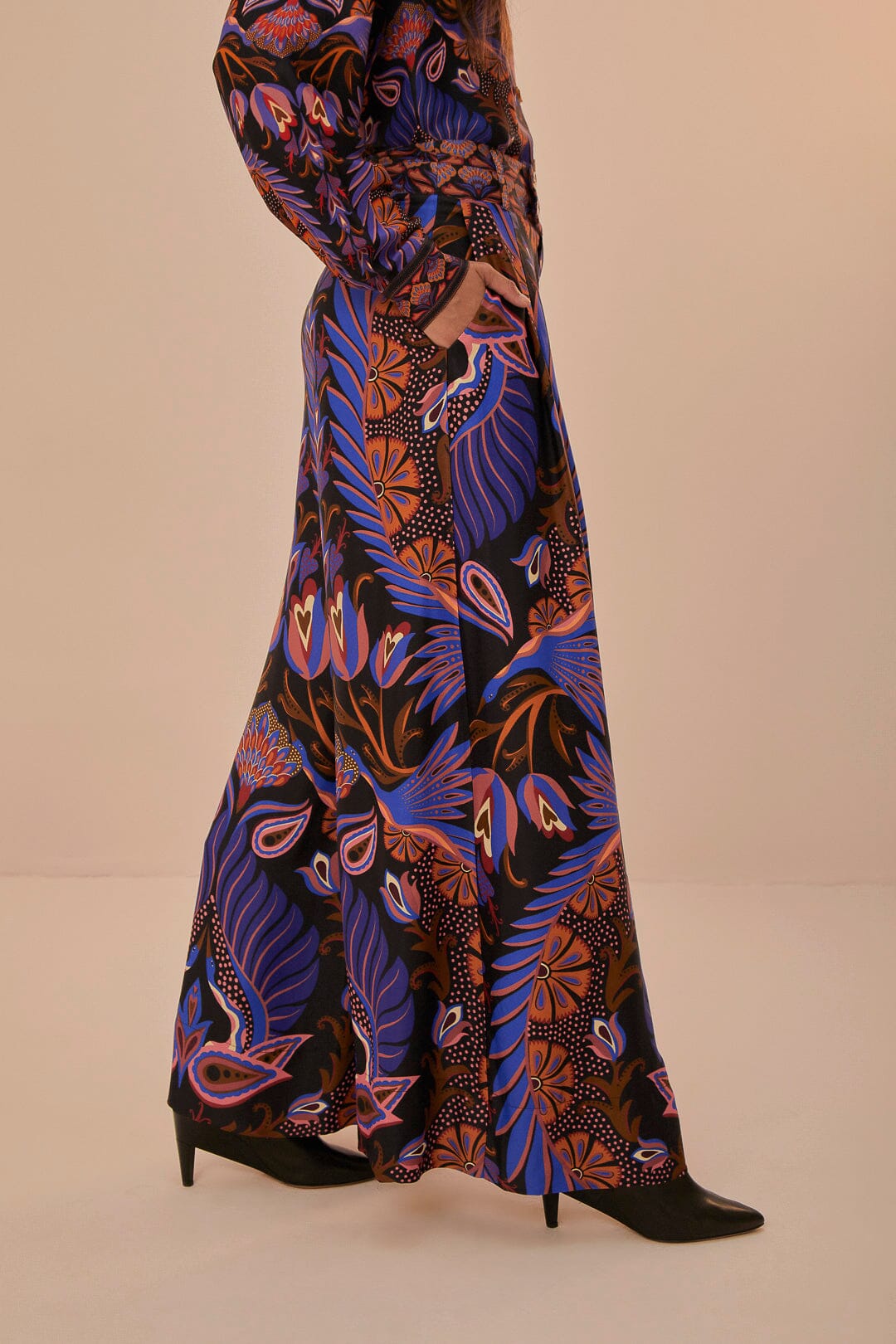 Pantalon à double ceinture et motif cœurs - Orange & bleu