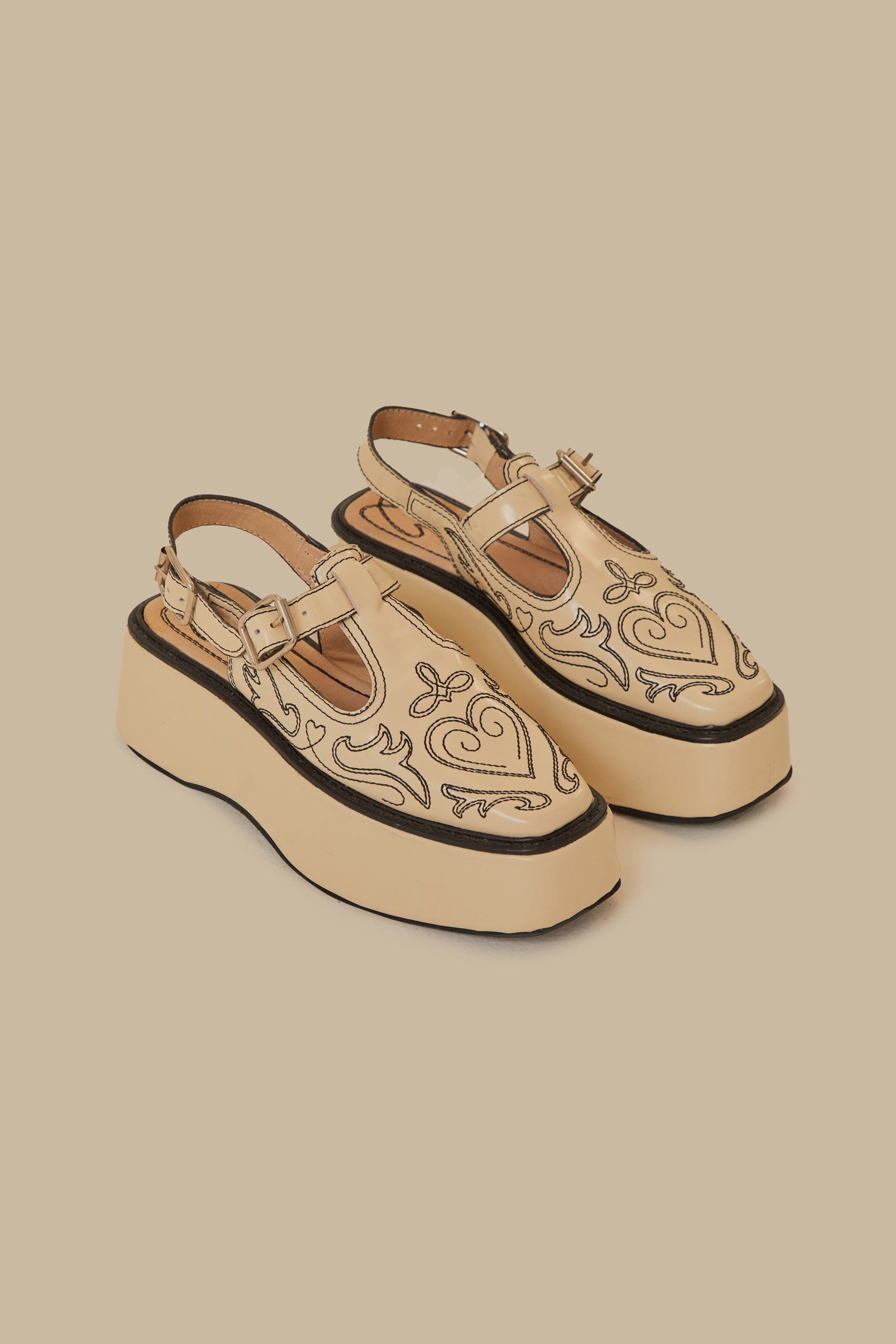Sling back à plateforme brodées et lanières en cuir - Beige