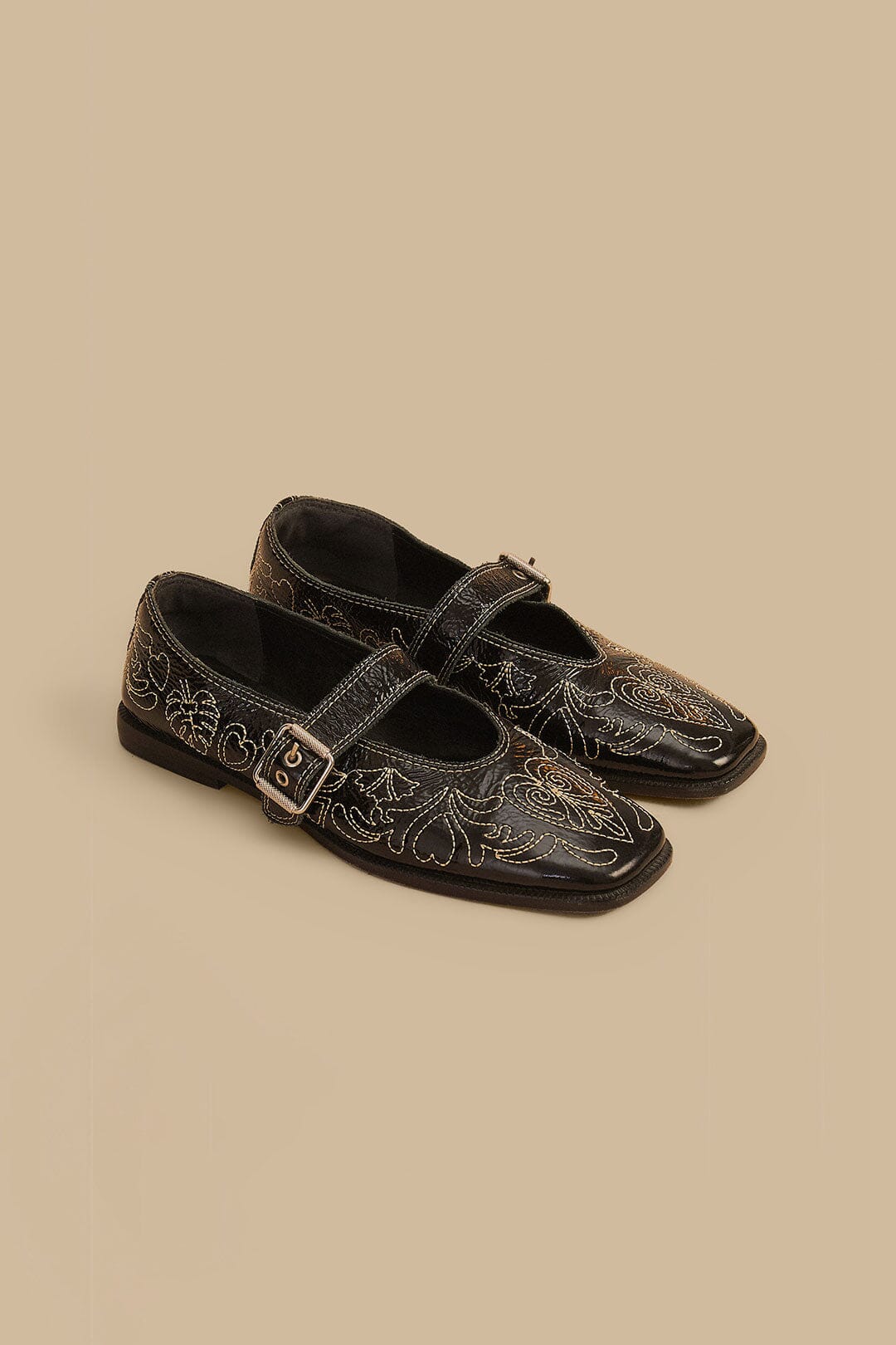 Ballerines brodées en cuir - Noir
