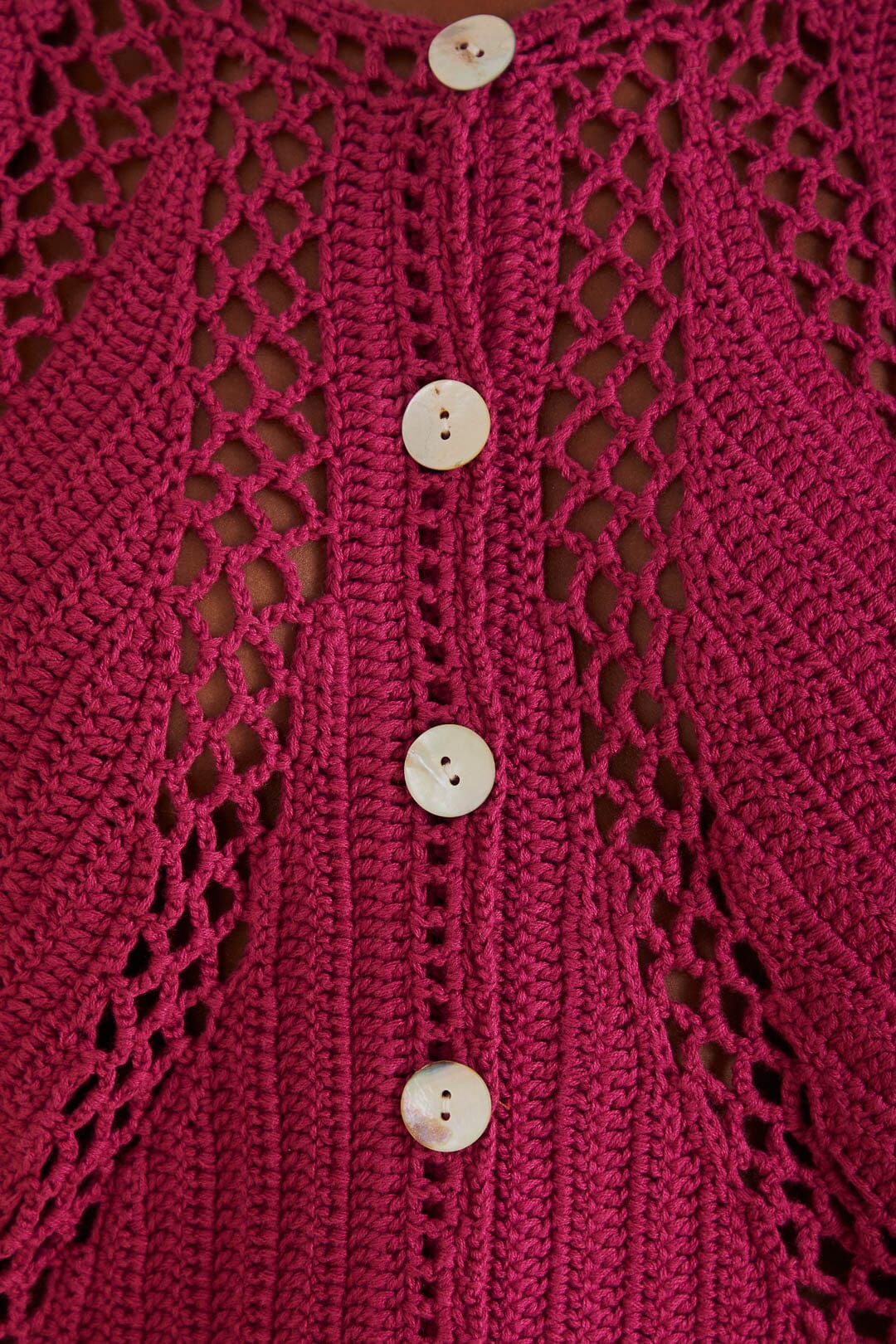 Cardigan à fleurs en crochet - Bordeaux