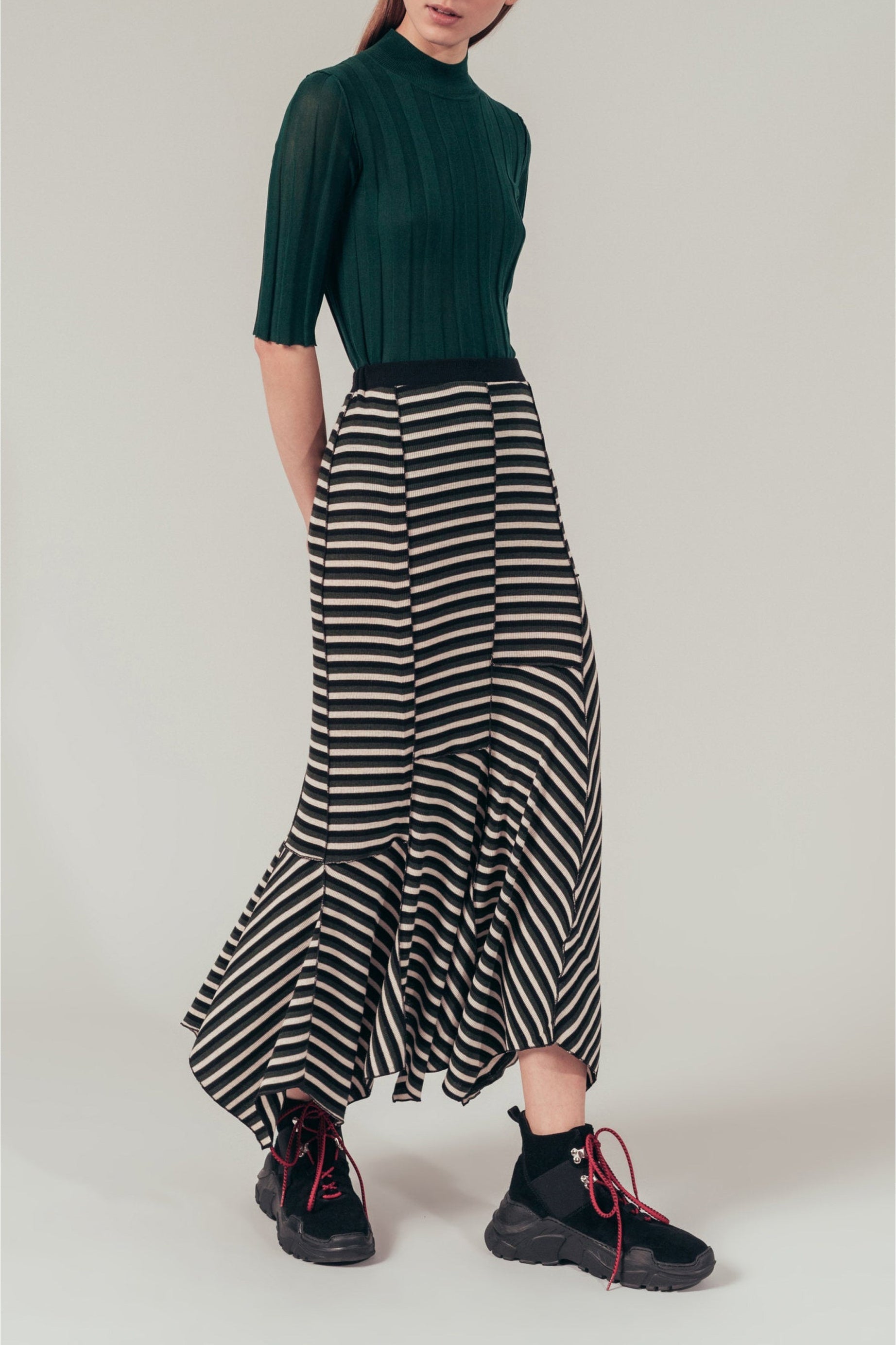 Jupe longue rayée à ourlet style féerique en laine - Vert