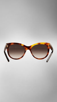Lunettes de soleil œil de chat à pattes d'épaule - Tortoise Amber