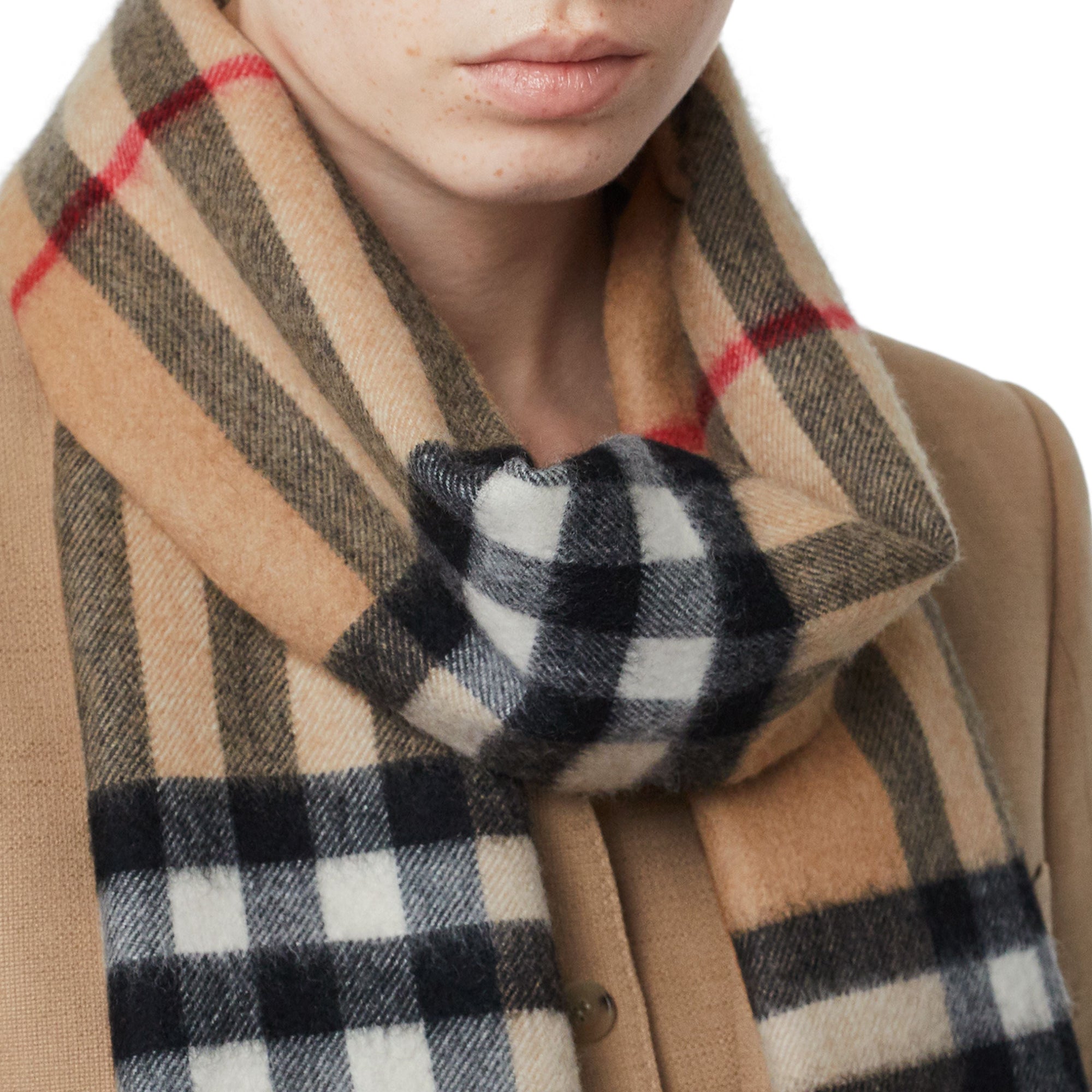 Écharpe en cachemire à motif check classique - Camel Check
