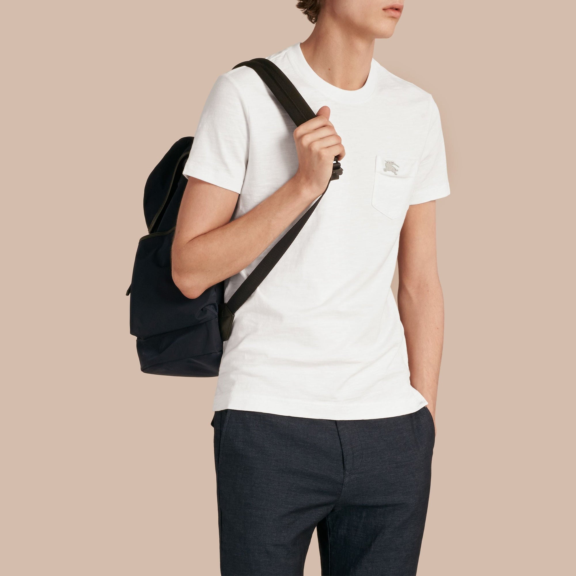T-shirt - White
