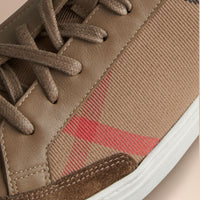 Baskets à motif House check - House check & Olive