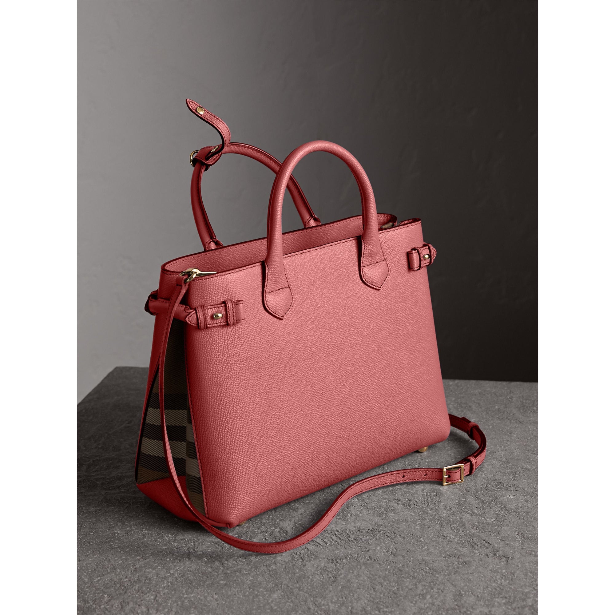 Sac The Banner medium en cuir - Mauve Pink