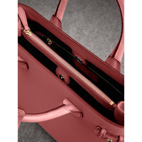 Sac The Banner medium en cuir - Mauve Pink