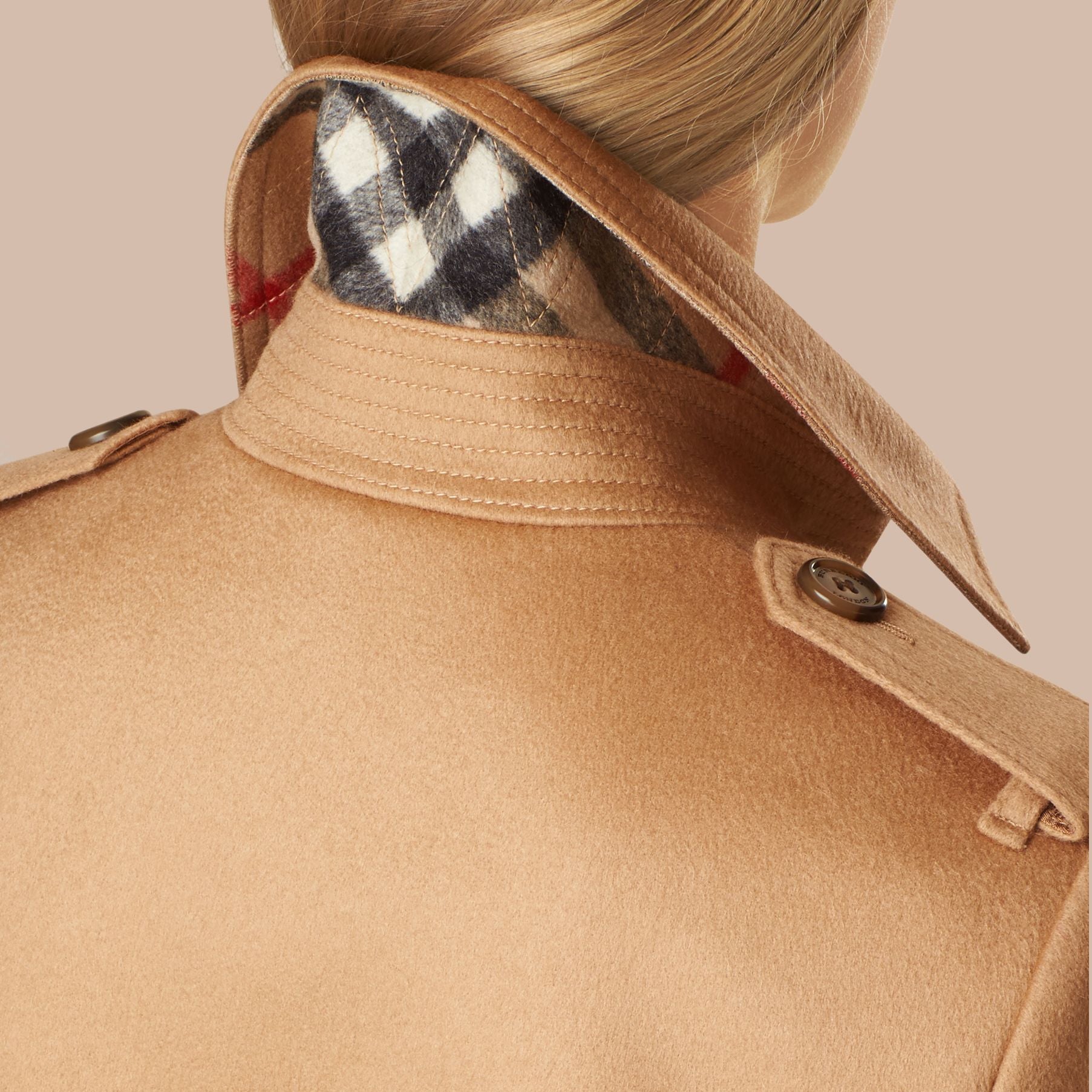 Trench-coat en cachemire à coupe Kensington - Camel