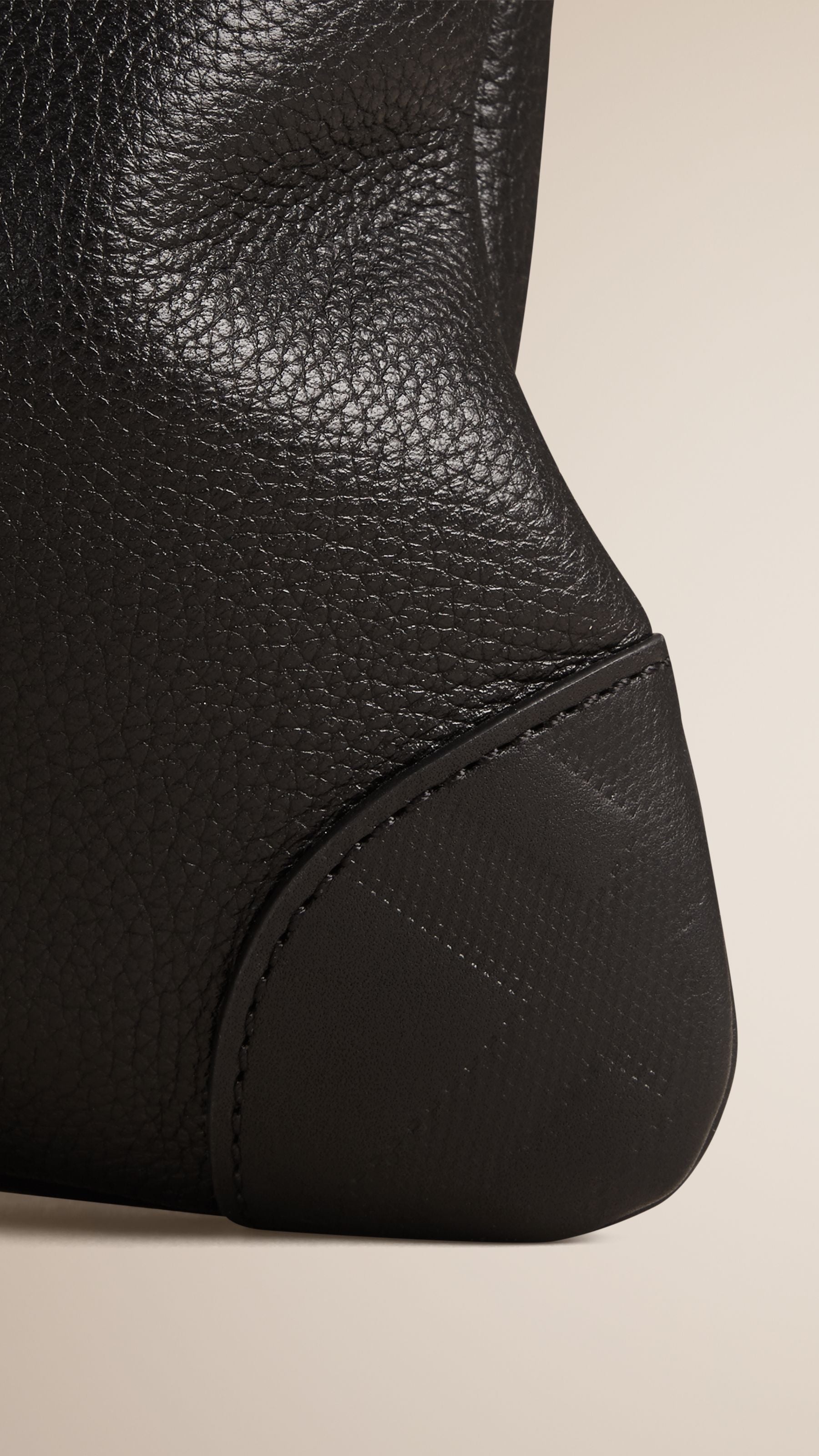 Sac polochon en cuir grainé - Black