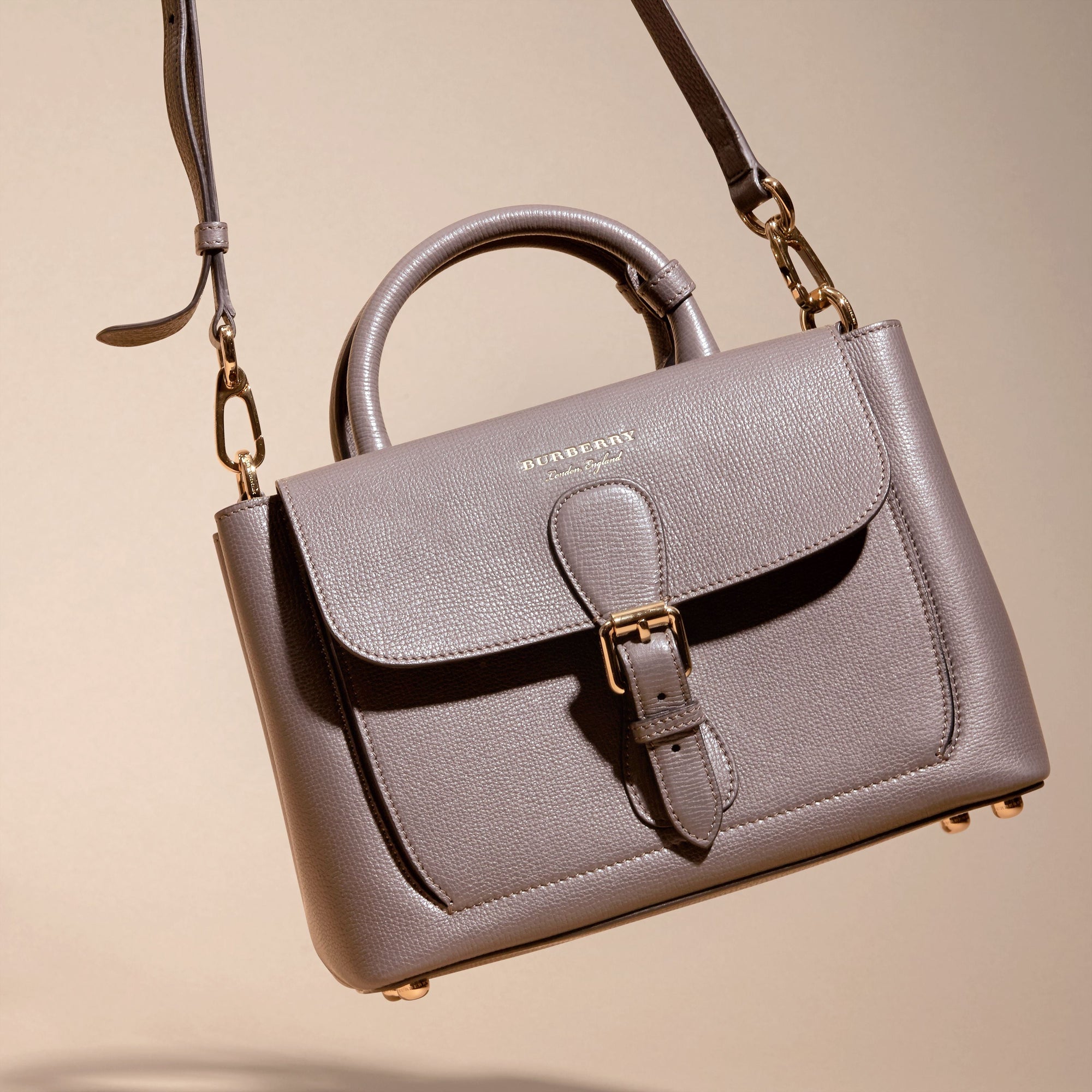 Petit sac The Saddle en cuir grainé - Sepia Grey