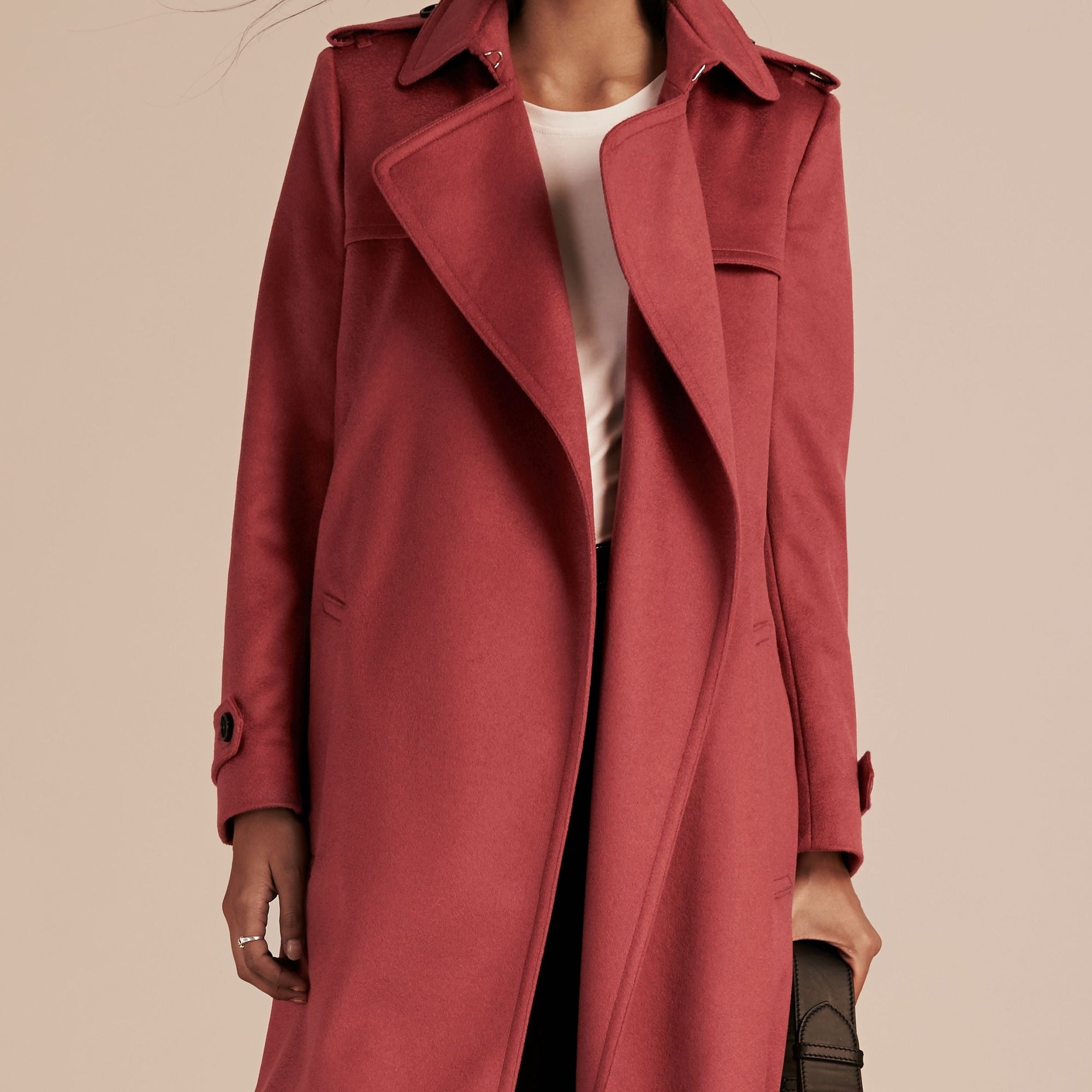 Trench-coat portefeuille en cachemire - Dusty Peony Rose