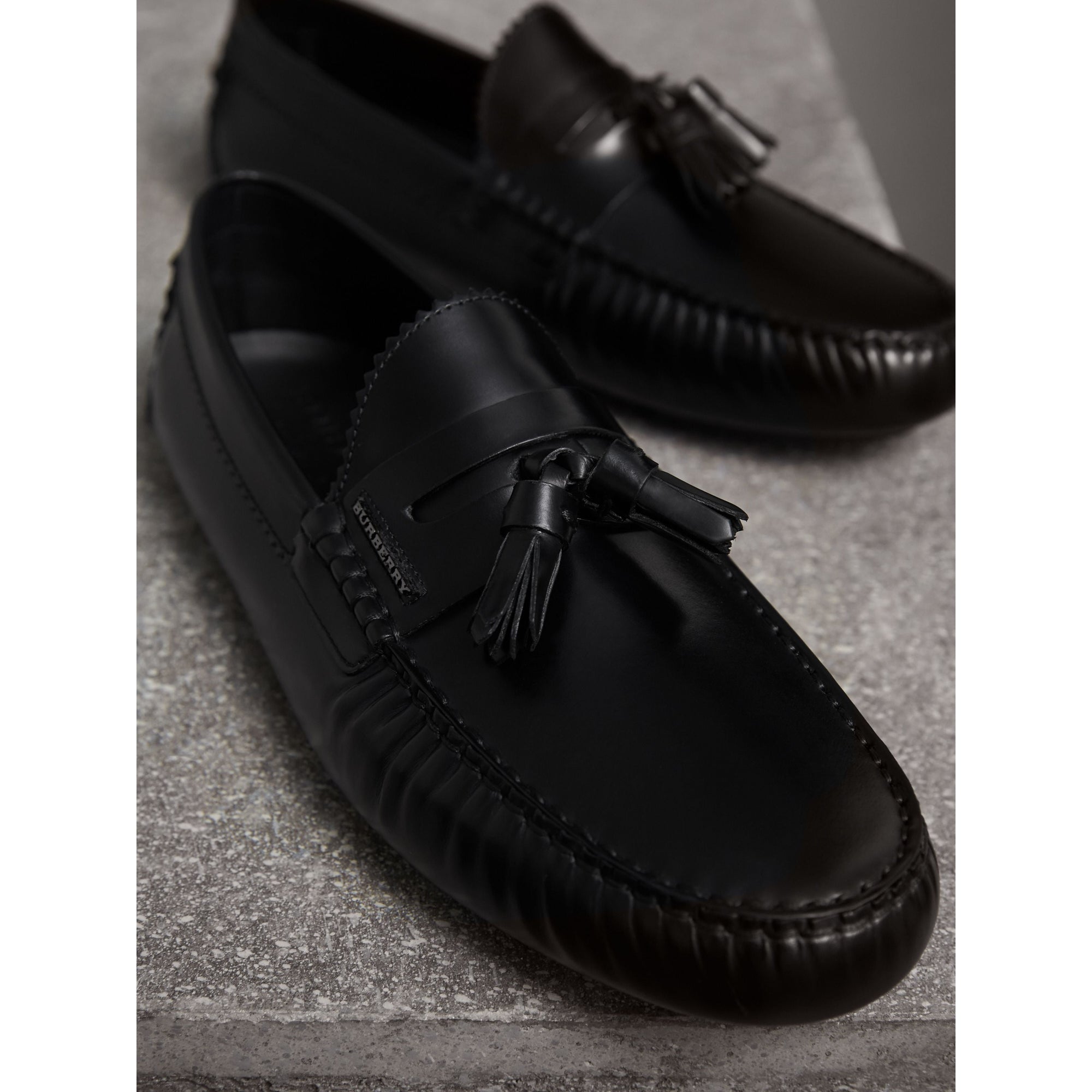 Mocassins à pampilles en cuir poli - Black