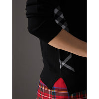 Pull en laine mérinos à ornements - Black