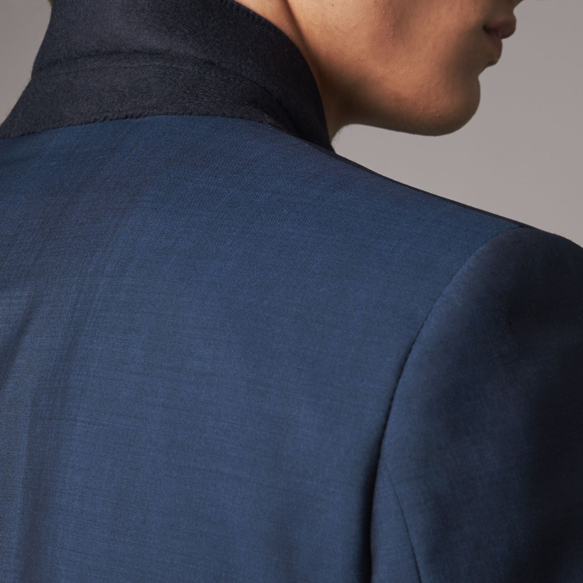 Costume de coupe Soho en laine et mohair - Bright Navy
