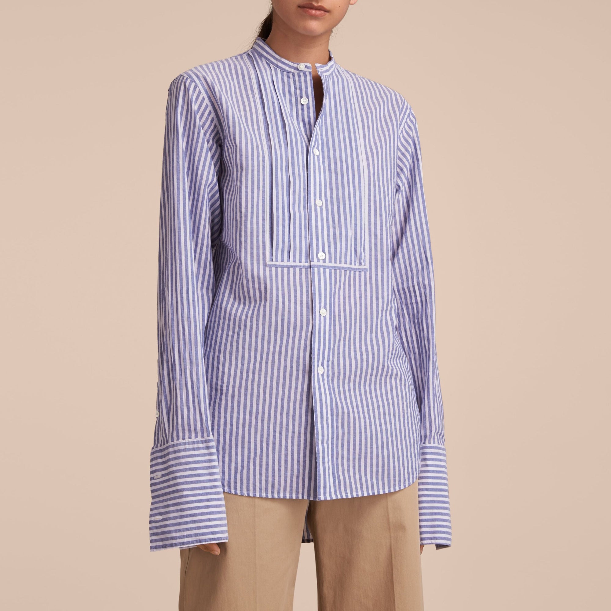 Chemise plastron plissé unisexe rayé - Pale Blue & White