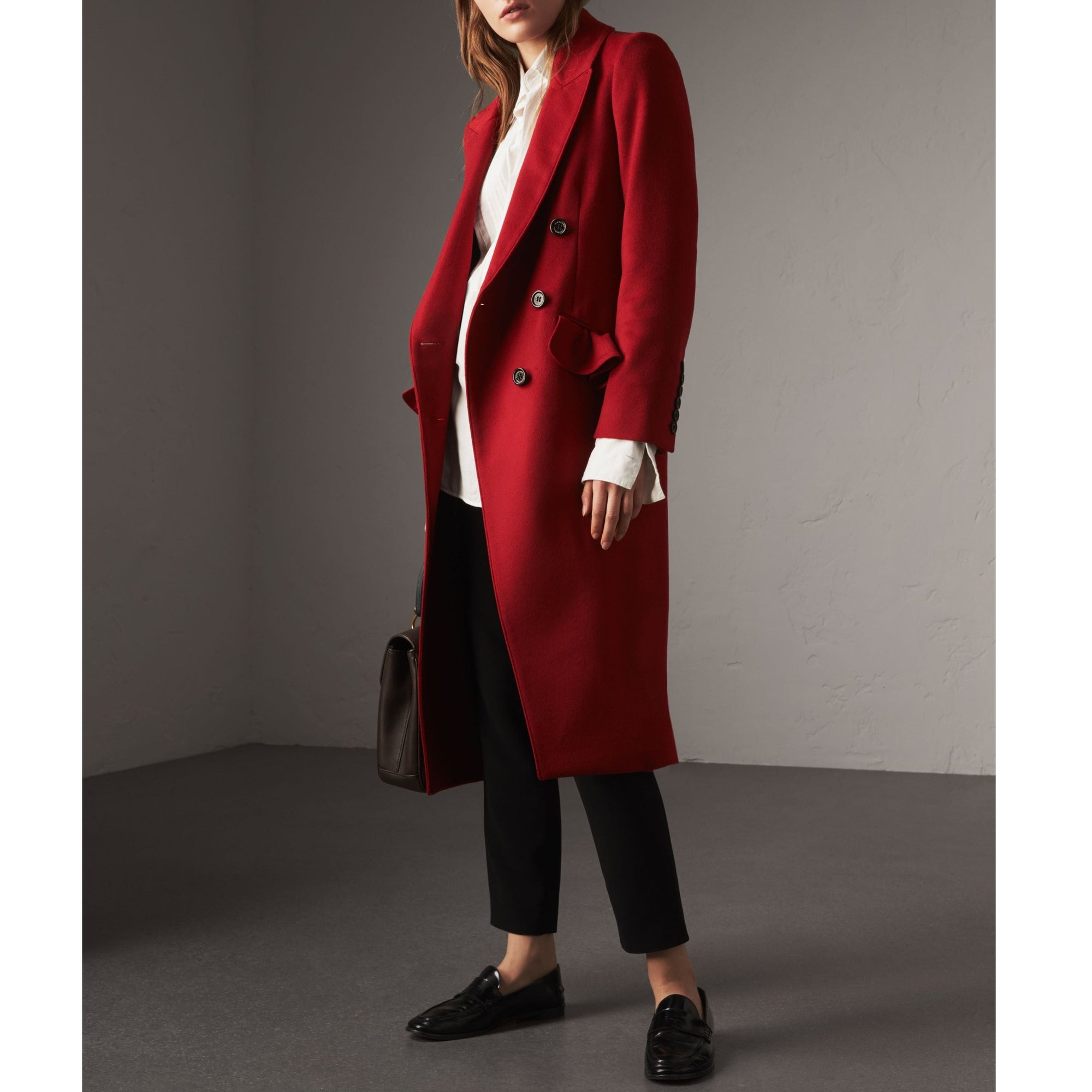 Manteau ajusté en laine et cachemire orné de volants - Military Red
