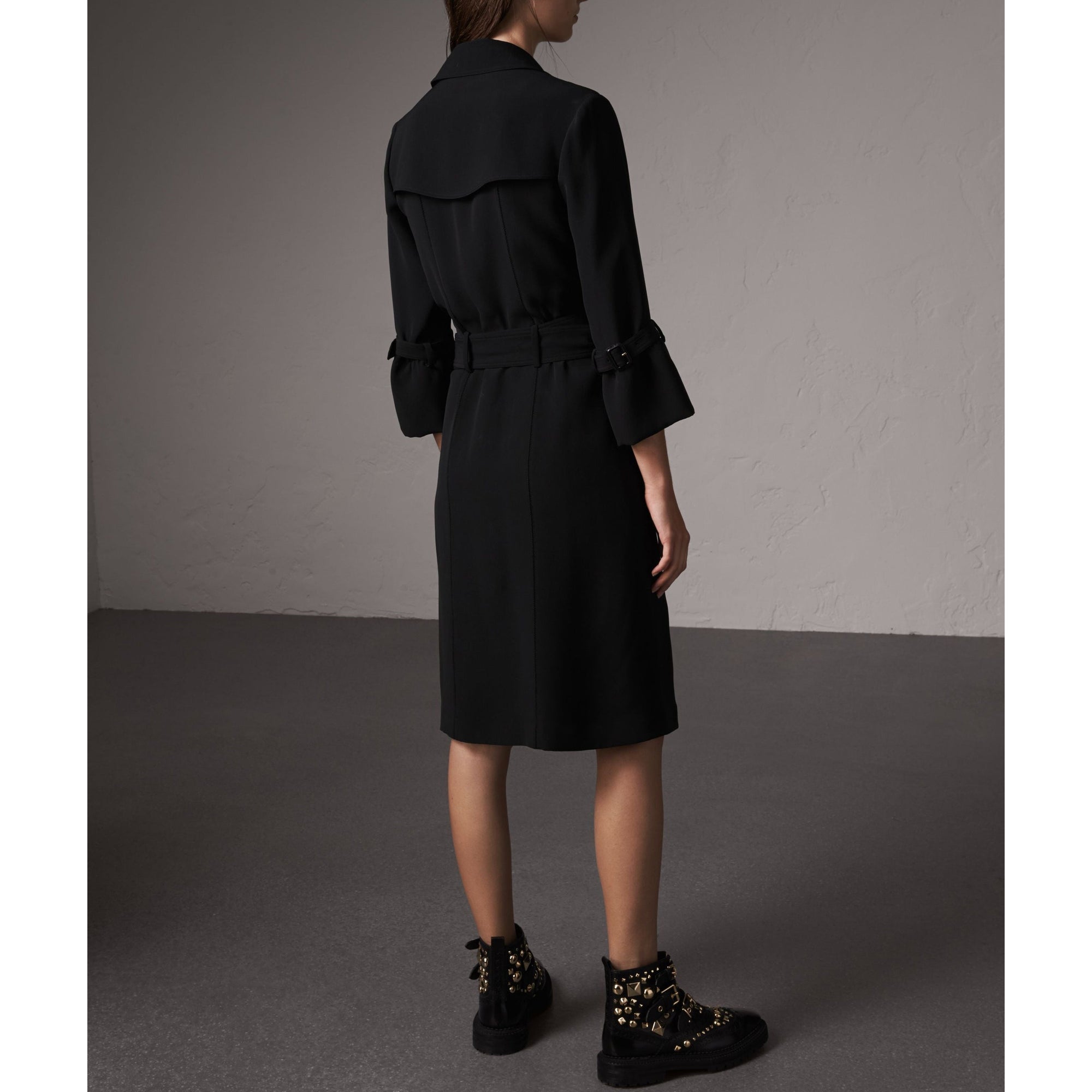 Robe trench portefeuille en georgette de soie - Black