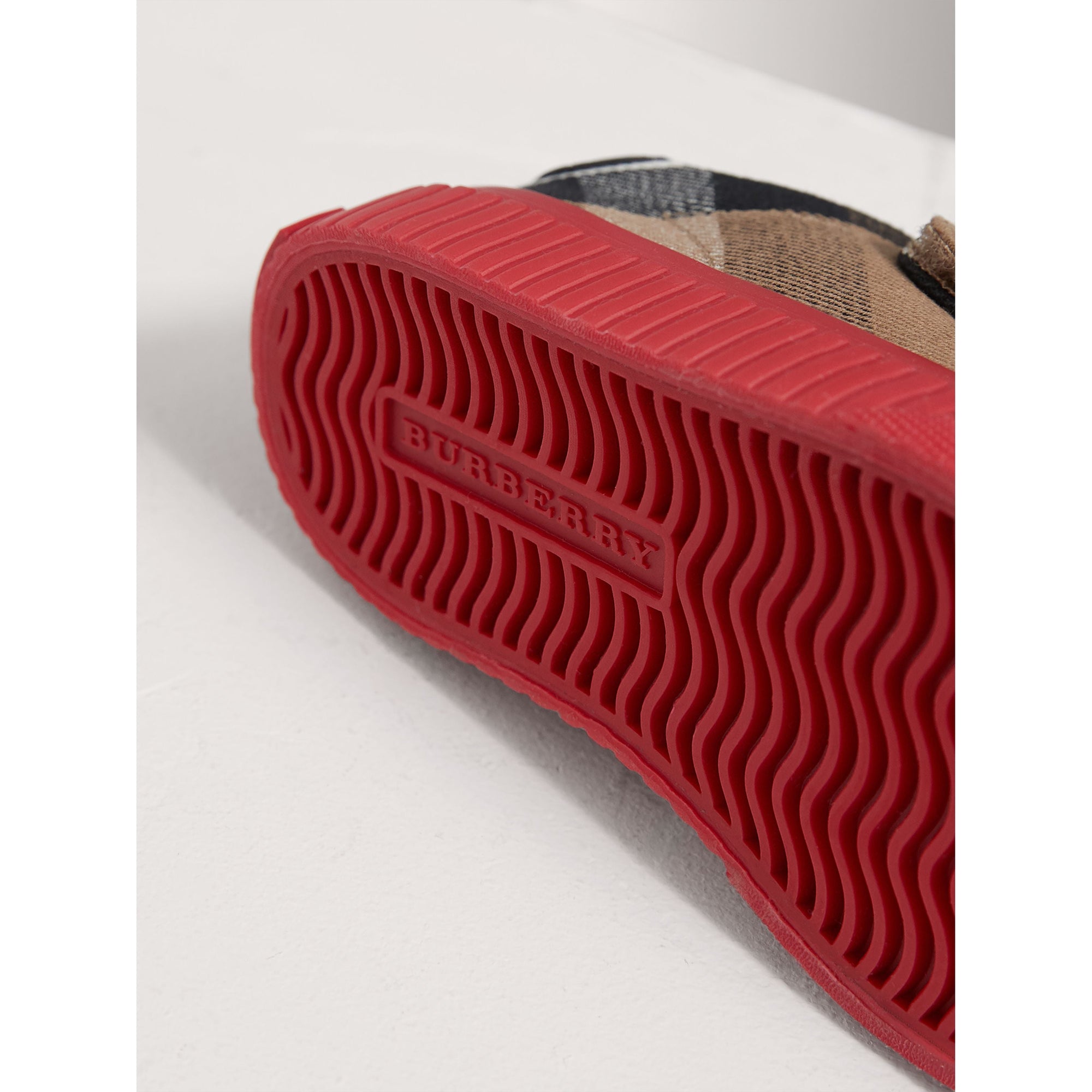 Sneakers en coton à motif House check et cuir - Classic & Parade Red