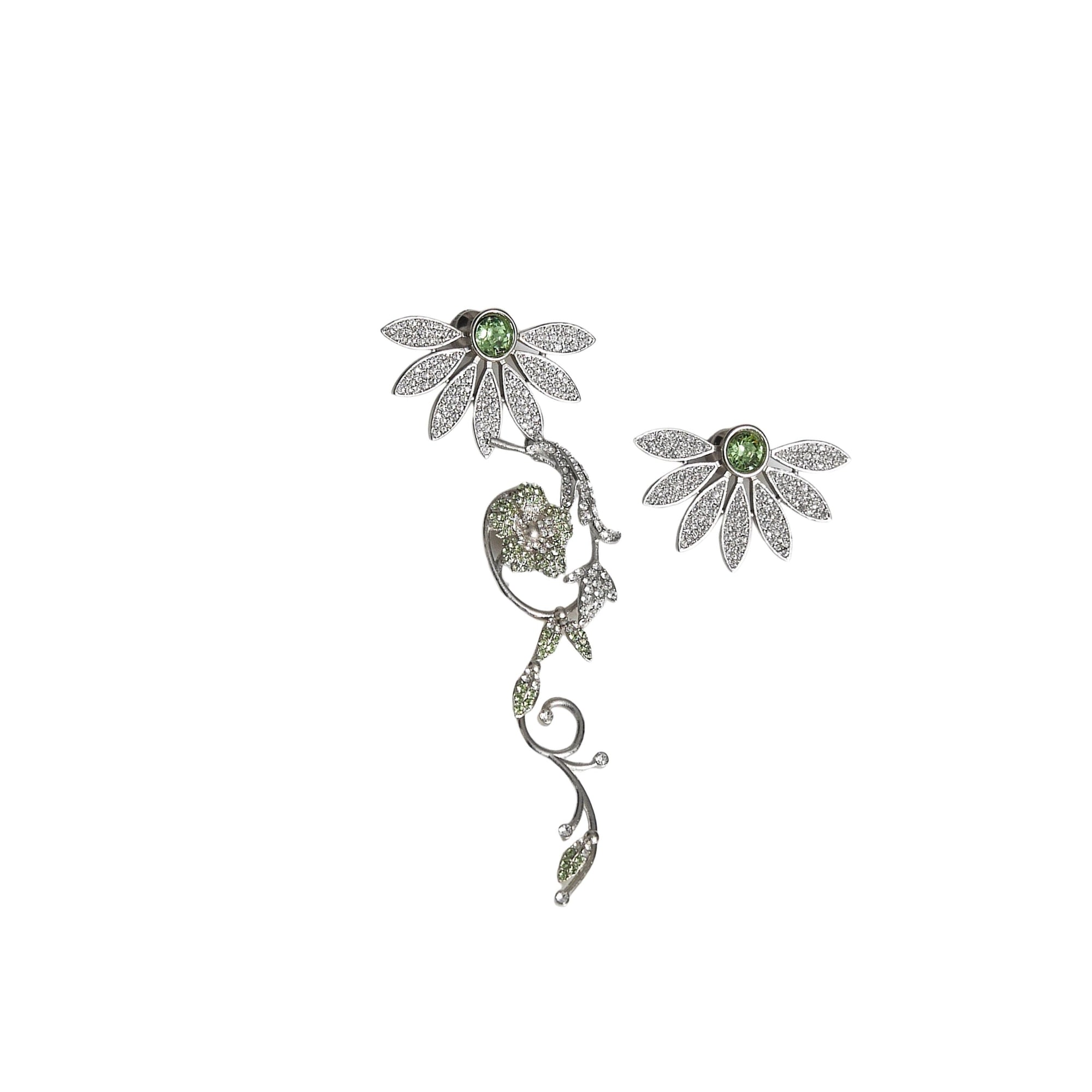 Boucles d'oreilles asymétriques à cristal - Peridot Green