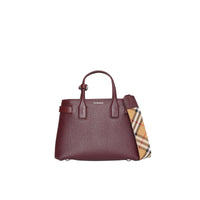 Petit sac The Banner en cuir à à motif Vintage check - Mahogany Red