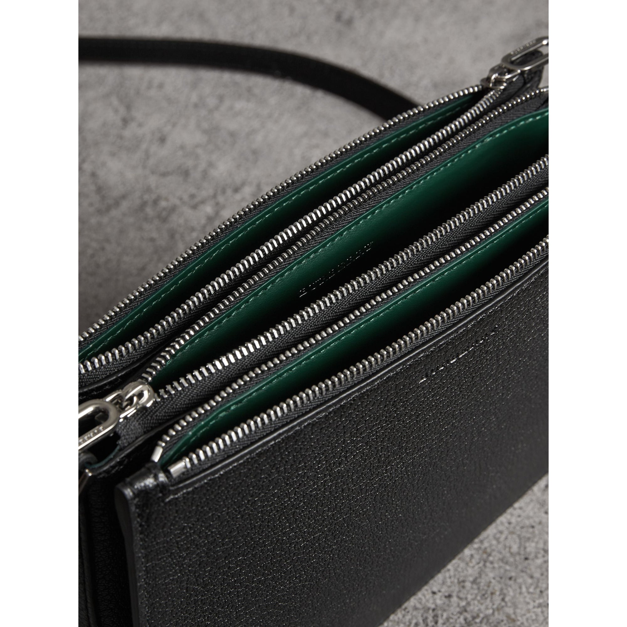 Sac à bandoulière en cuir grainé - Black