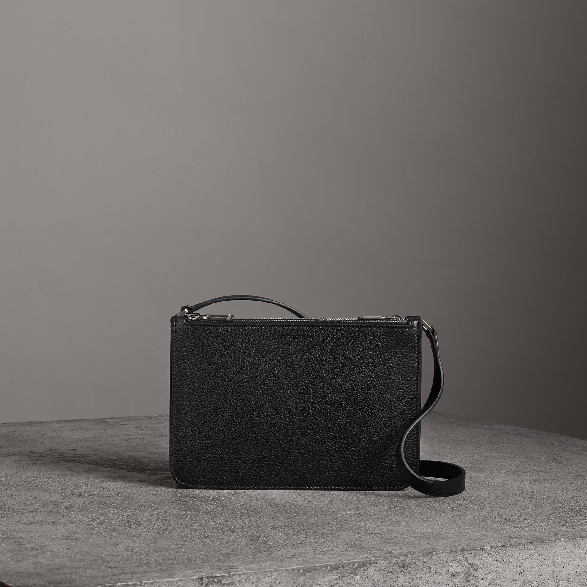 Sac à bandoulière en cuir grainé - Black